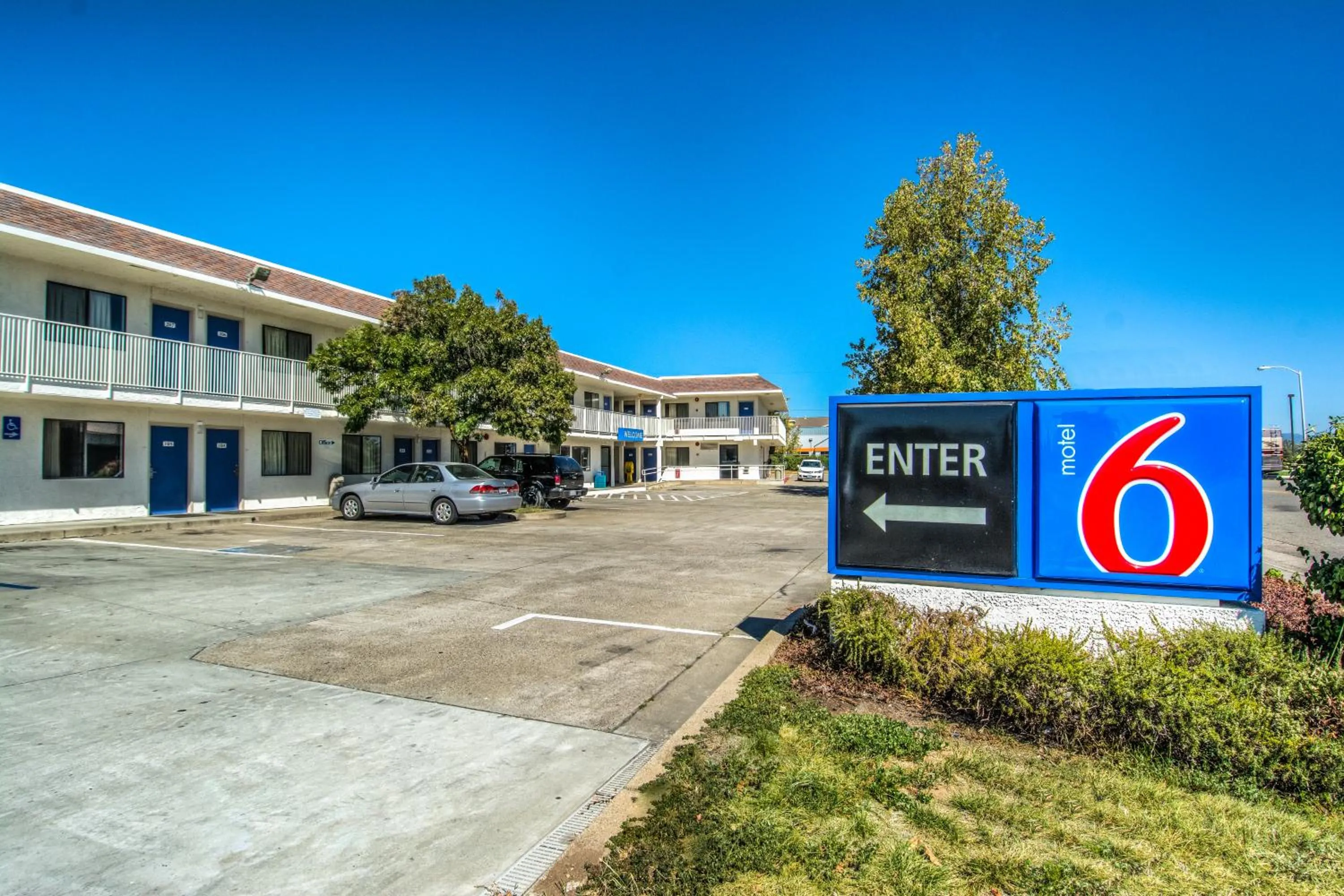 Motel 6-Redding, CA - North