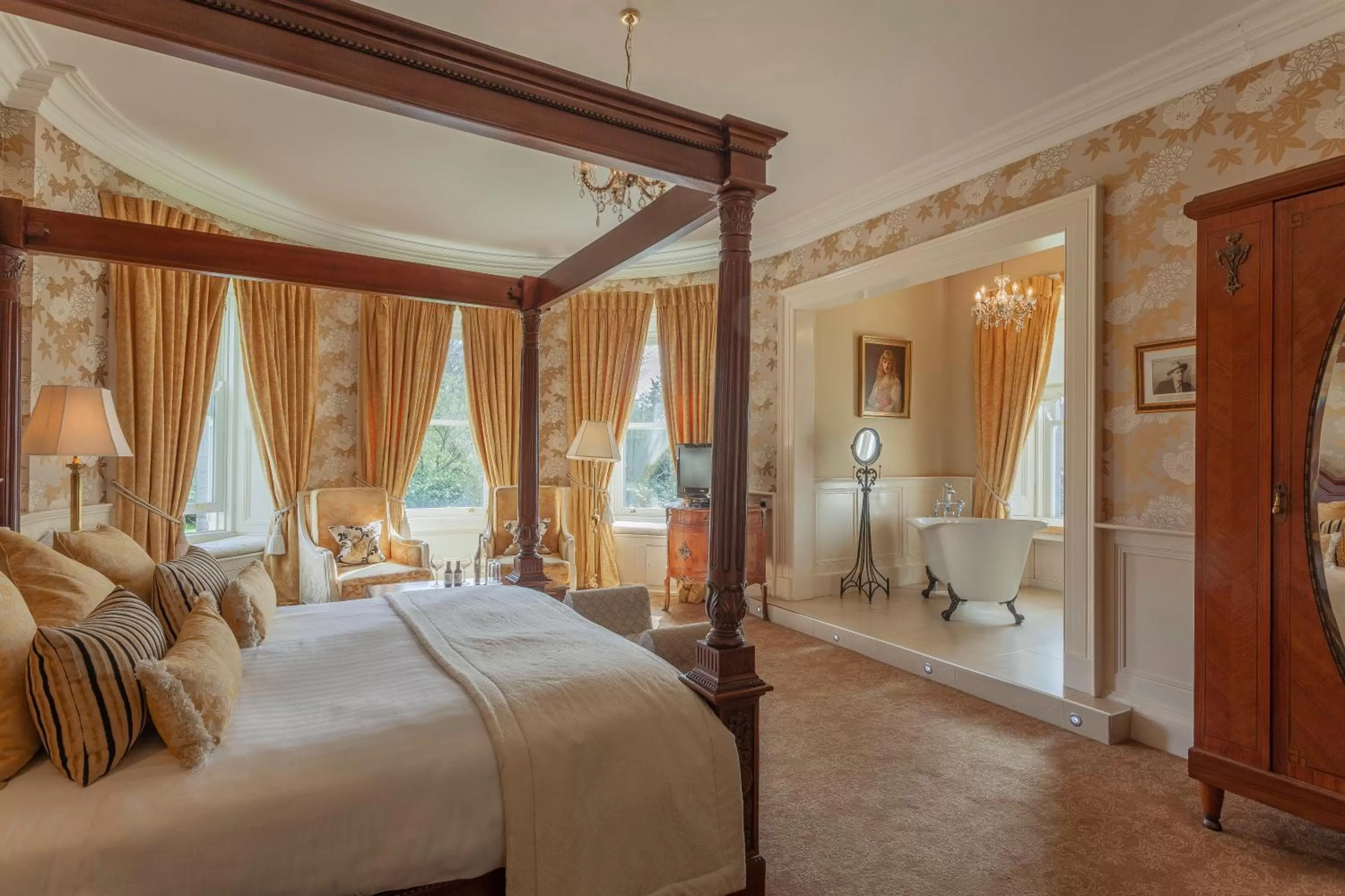 Junior Castle Suite  in Ballyseede Castle