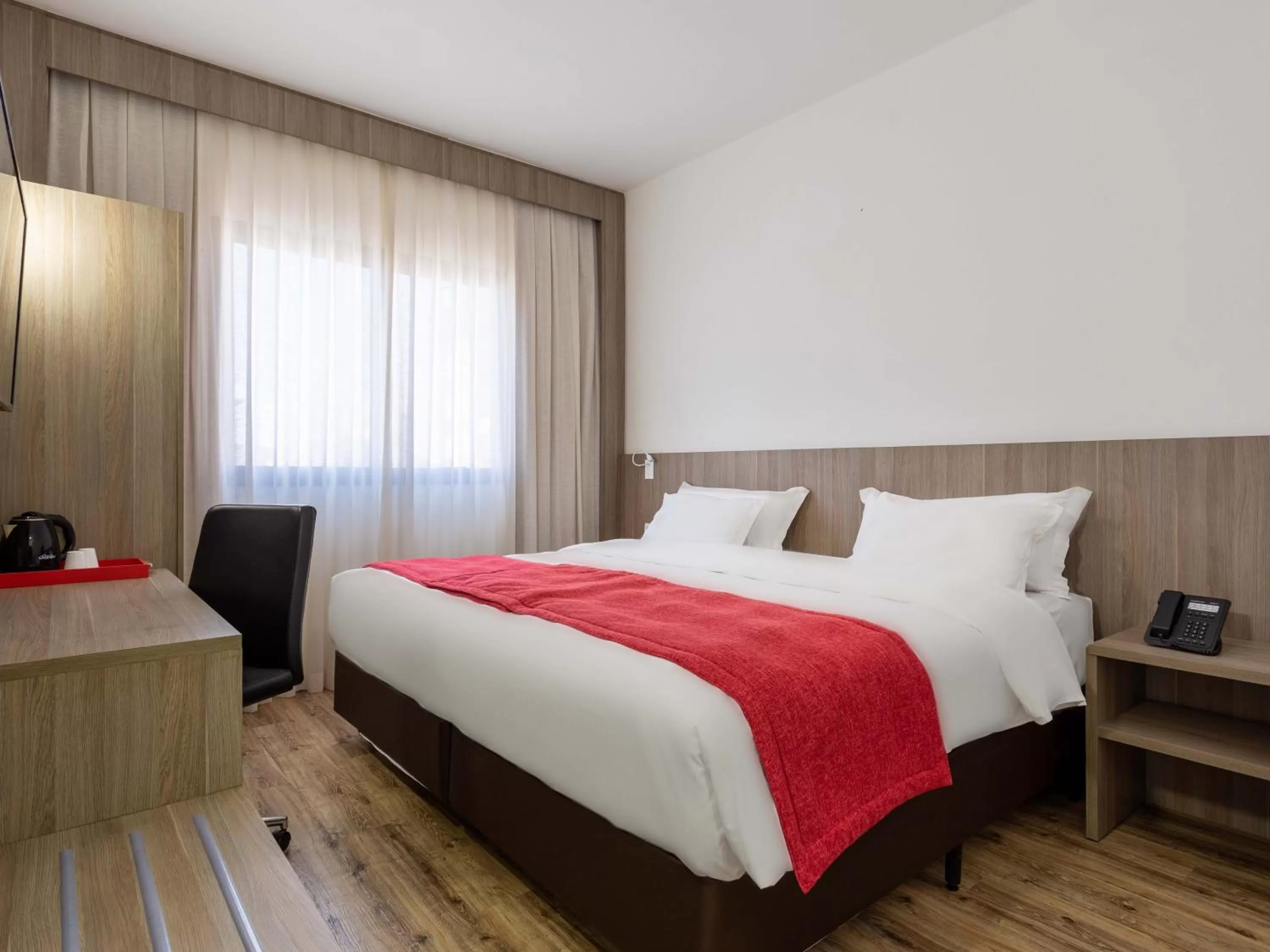 Standard Queen Room in Ramada Encore by Wyndham São Paulo Osasco