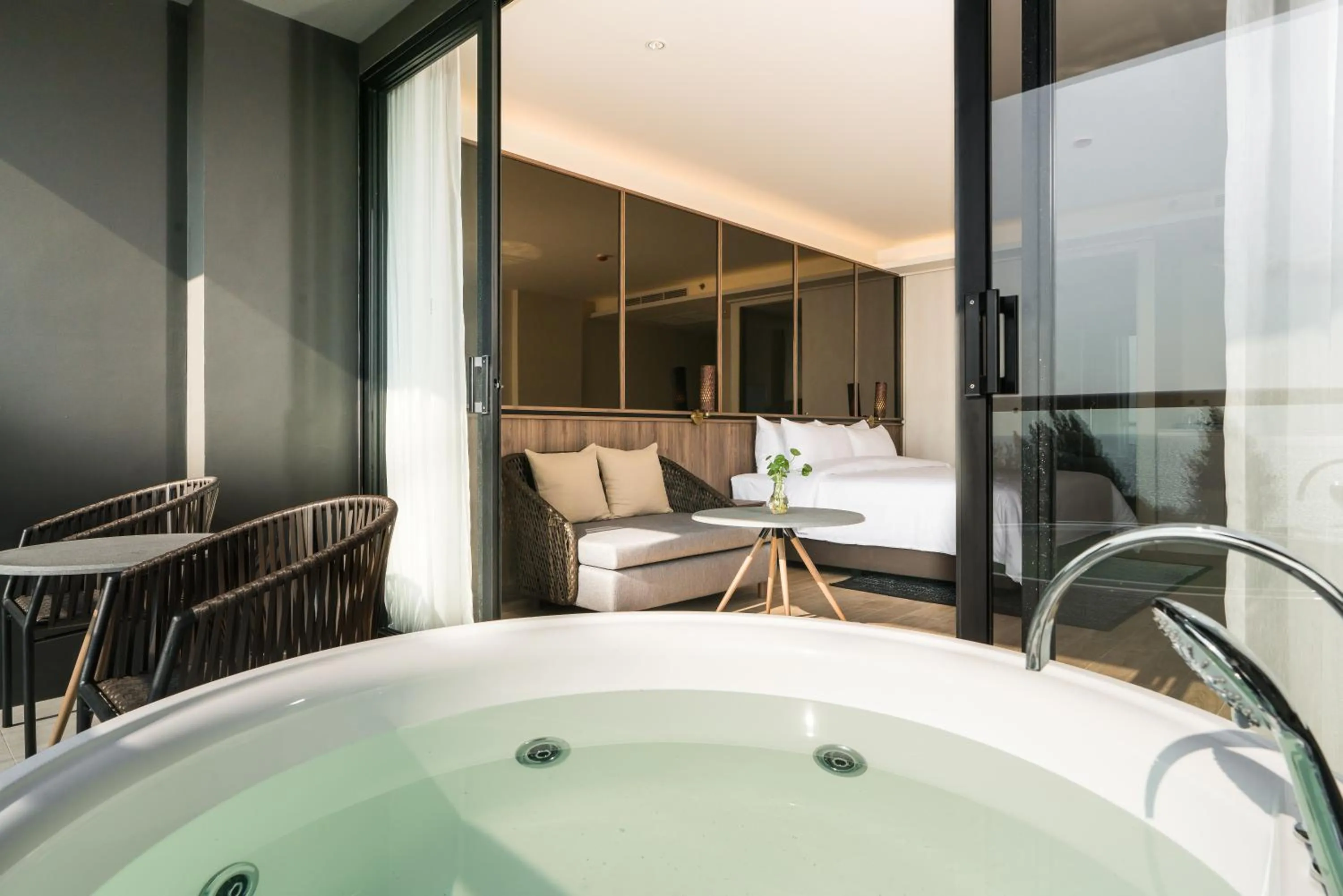 Oceanview Skybath Twin room in Ana Anan Resort & Villas Pattaya