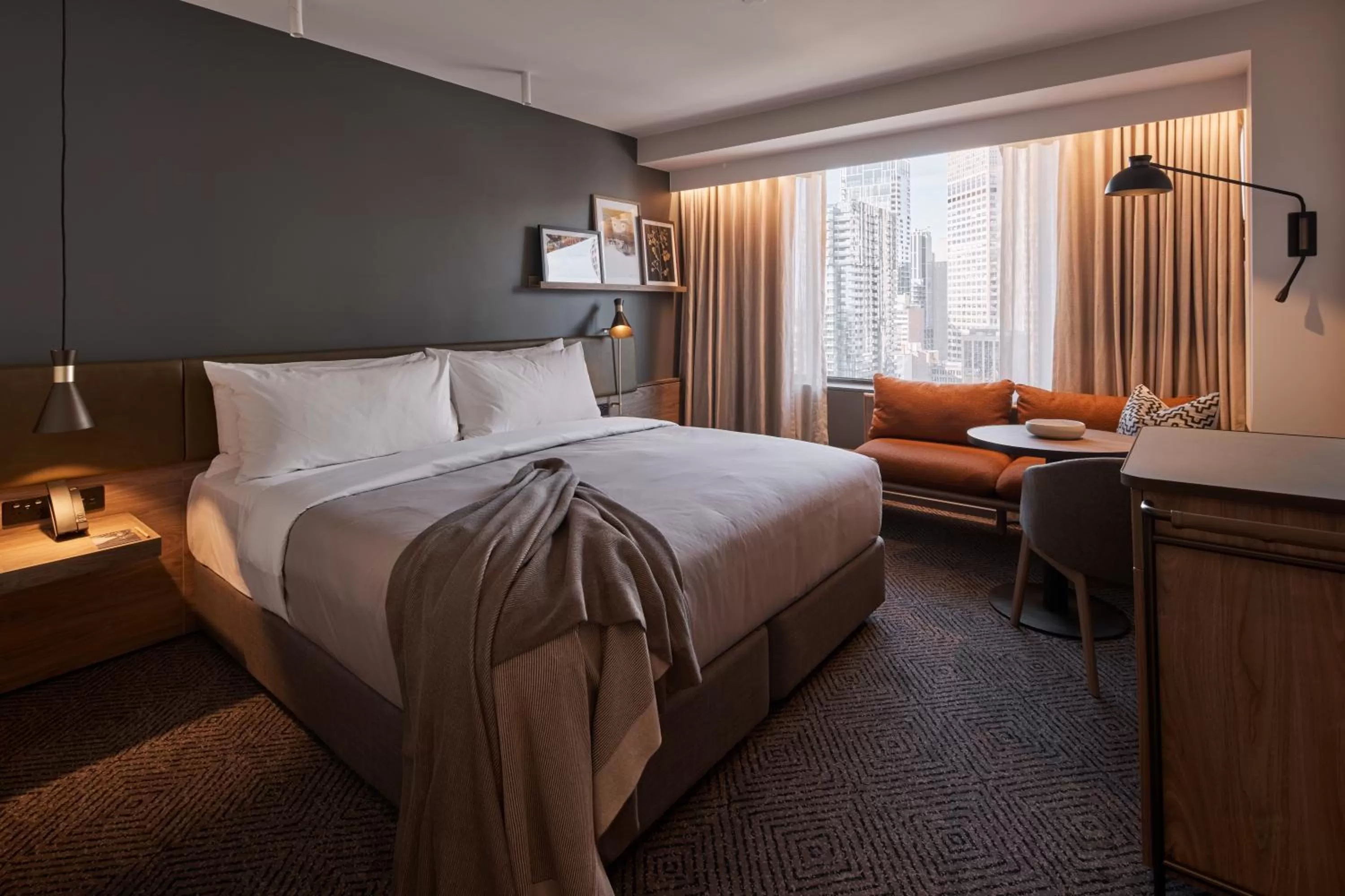 Deluxe King in Rydges Melbourne