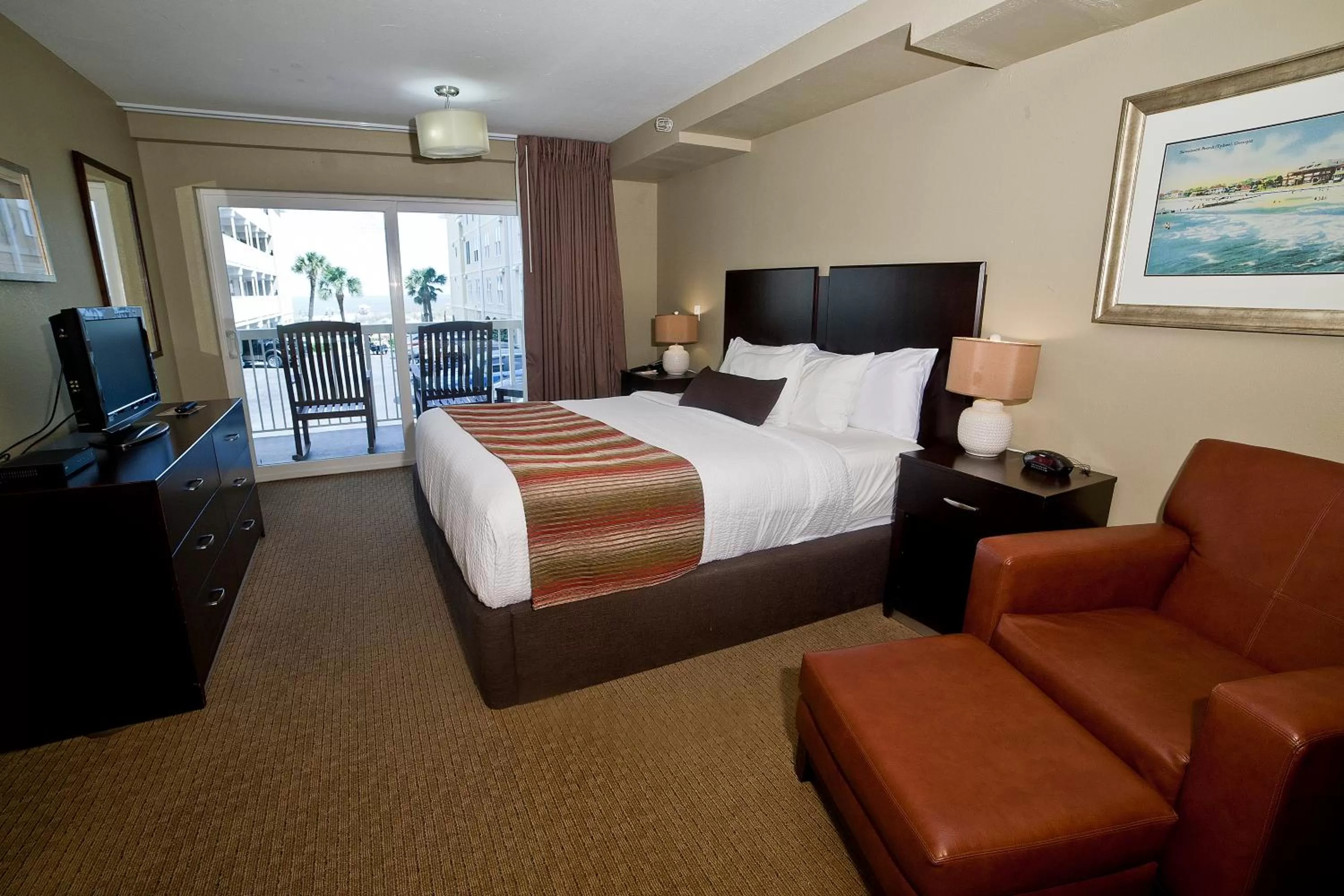 Two Bedroom Suite with Ocean View in DeSoto Beach Hotel