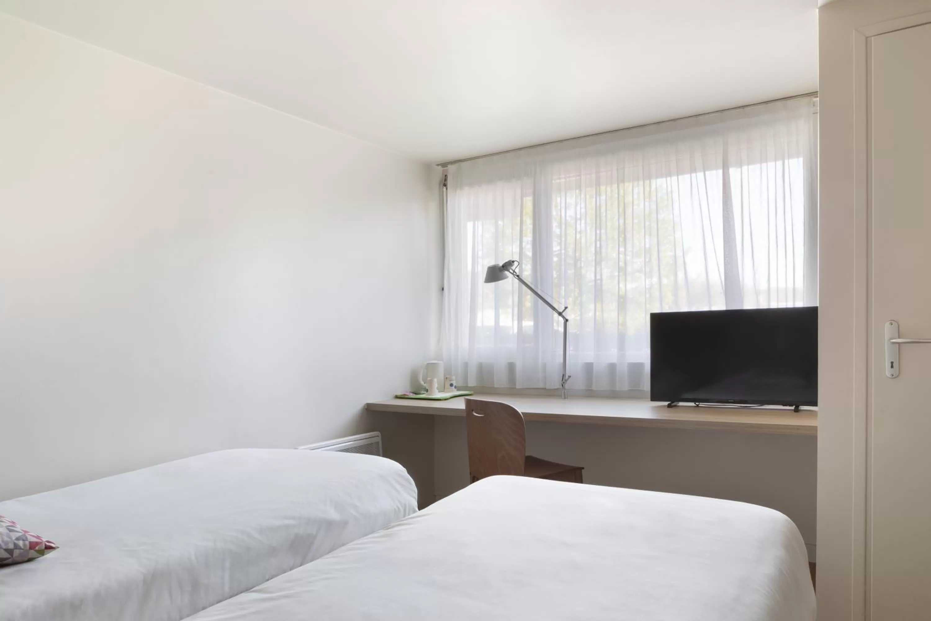 Standard Twin Room in Campanile Dole