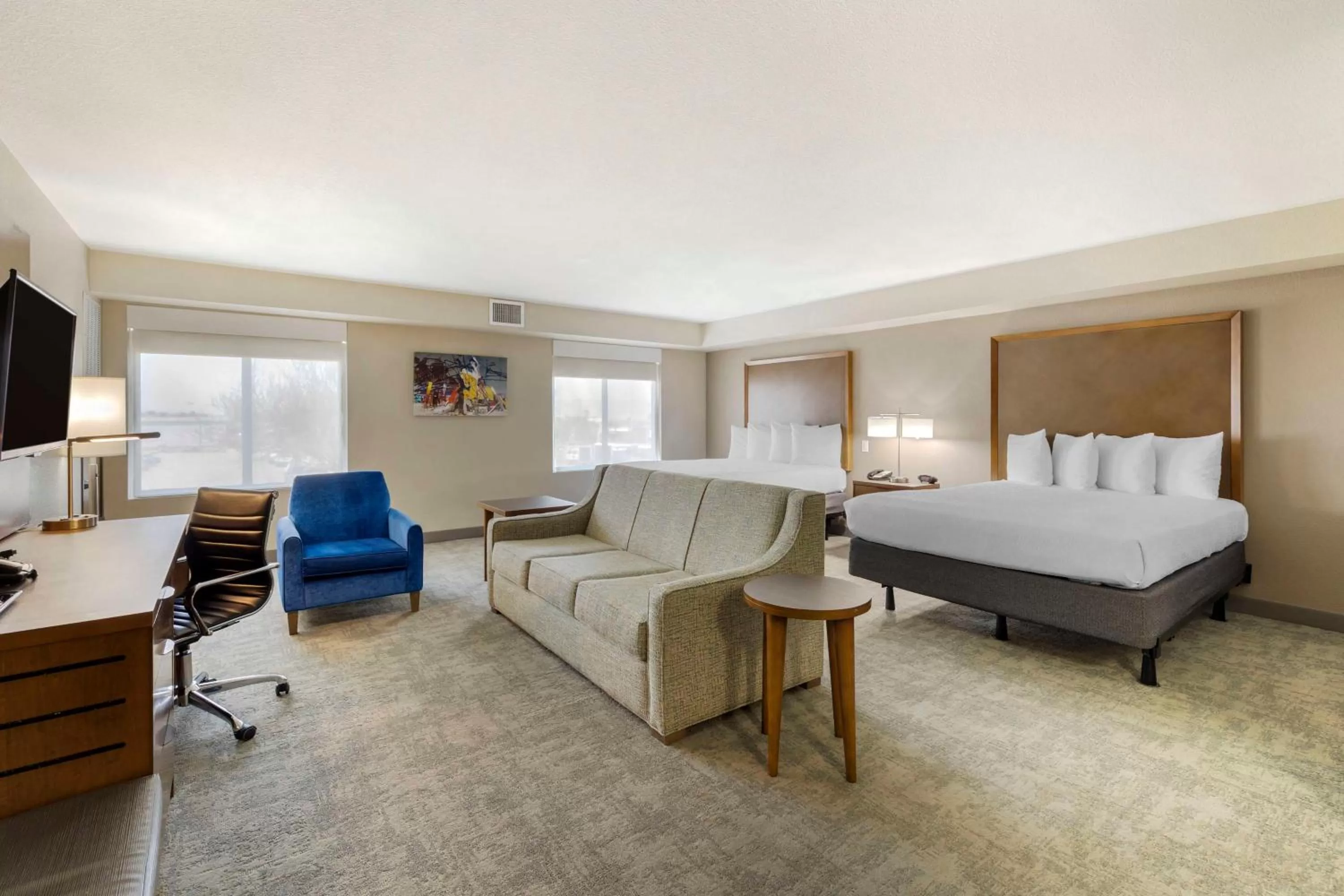 Queen Suite with Two Queen Beds and Mobility Accessible Walk-In Shower in Best Western Plus Henderson Hotel