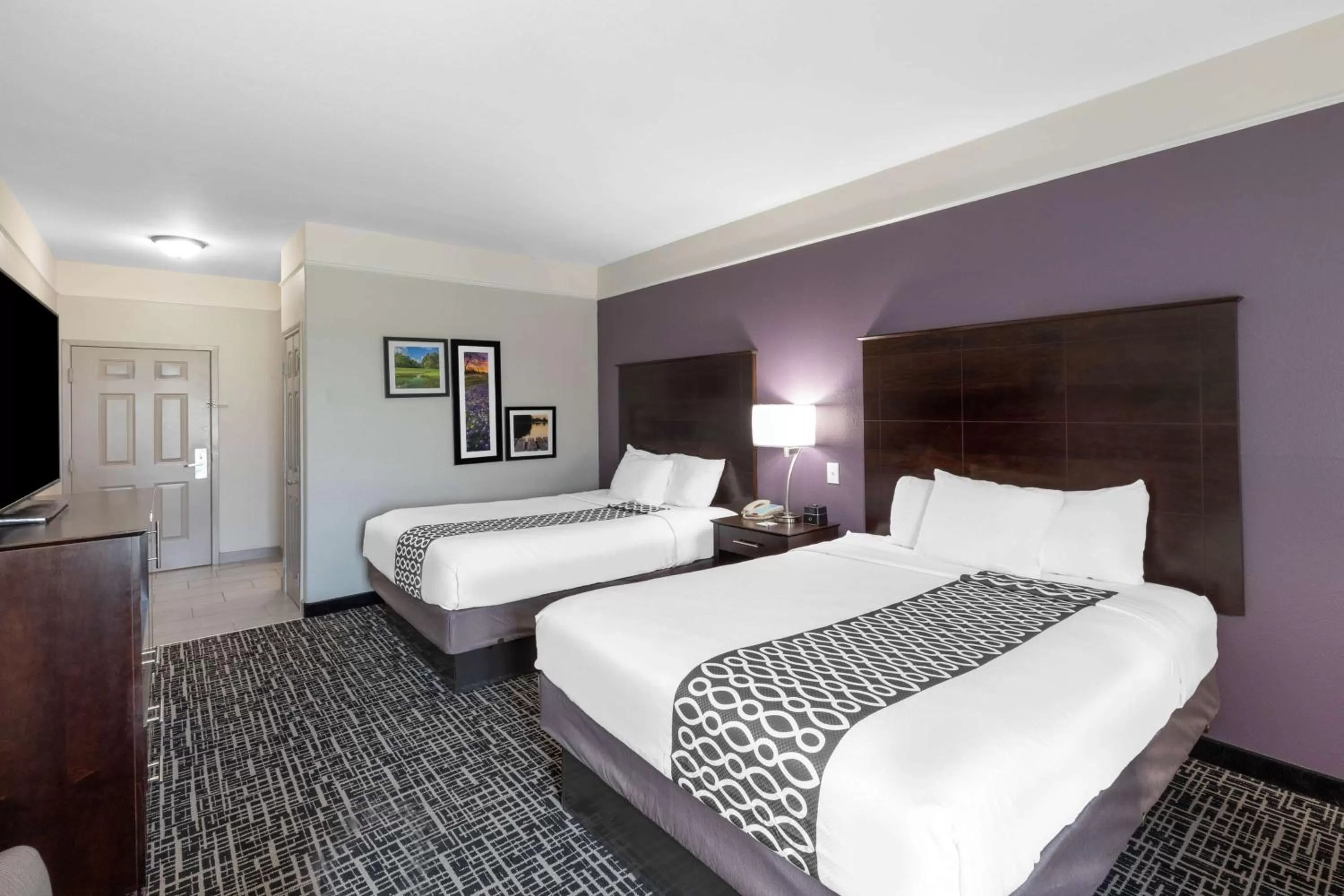 Queen Room with Two Queen Beds and Bath Tub - Mobility/Hearing Accessible - Non-Smoking in La Quinta by Wyndham Port Lavaca