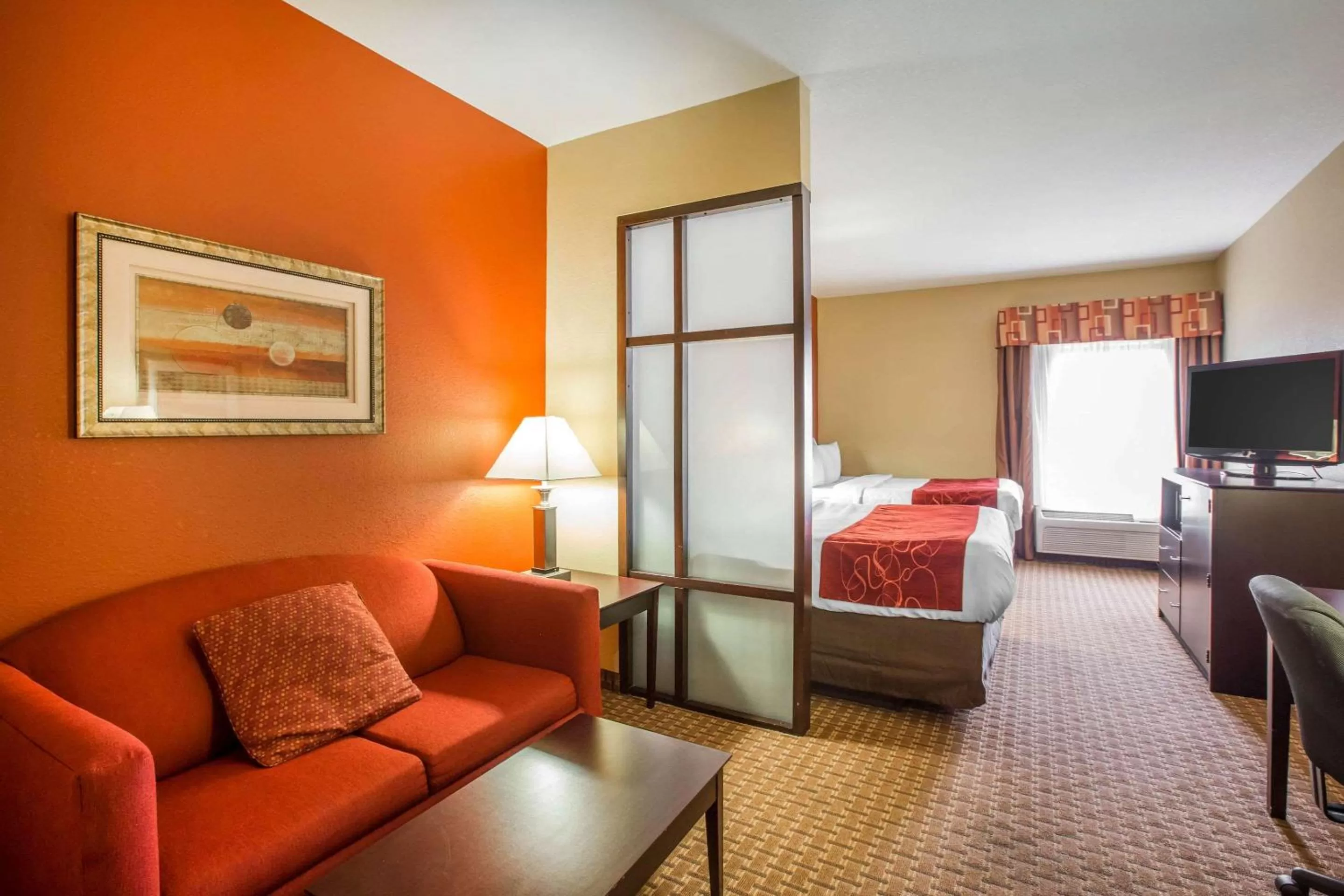 Queen Suite with Two Queen Beds and Roll-In Shower - Accessible/Non-Smoking in Comfort Suites Golden Isles Gateway