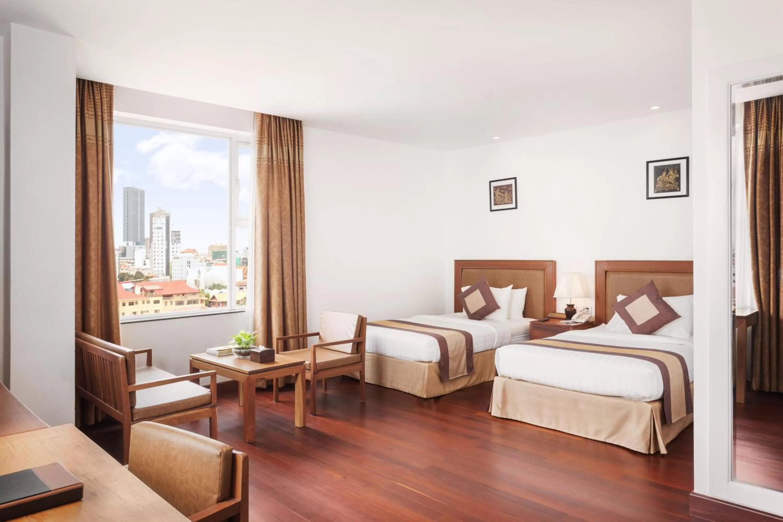 Twin Junior Suite in Phnom Penh Katari Hotel