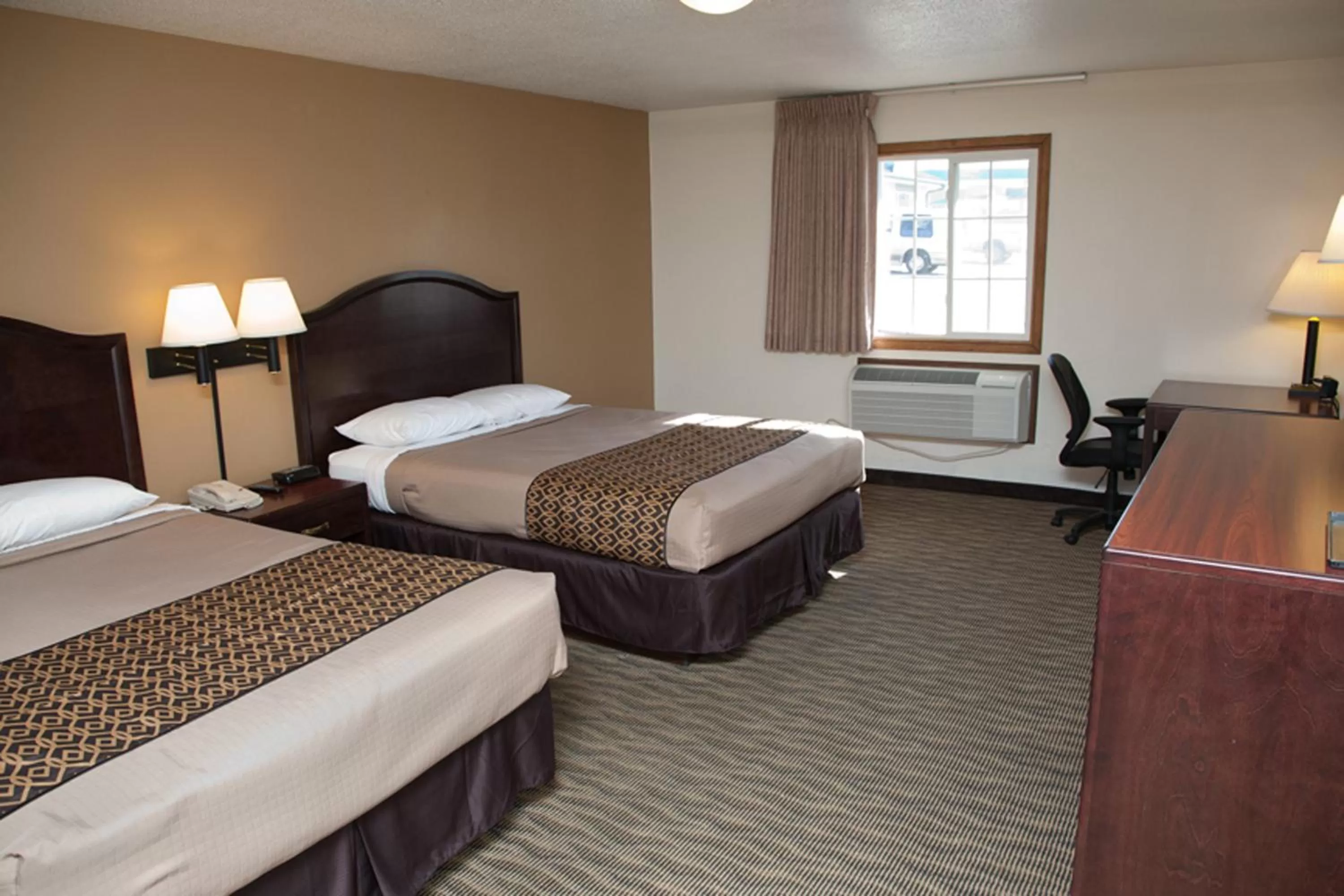 2 Queen Beds Non-Smoking in Americas Best Value Inn & Suites Atlantic