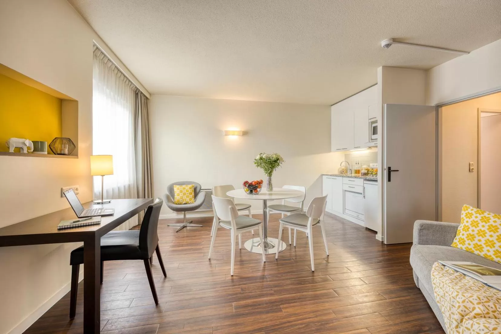 Apartment in Citadines Sainte-Catherine Brussels