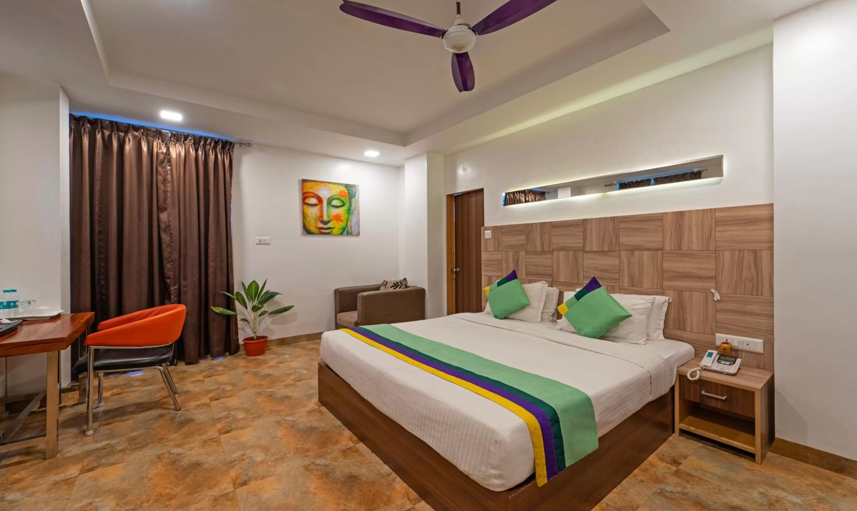 Deluxe Double Room - single occupancy in Treebo Golden Swan Tambaram