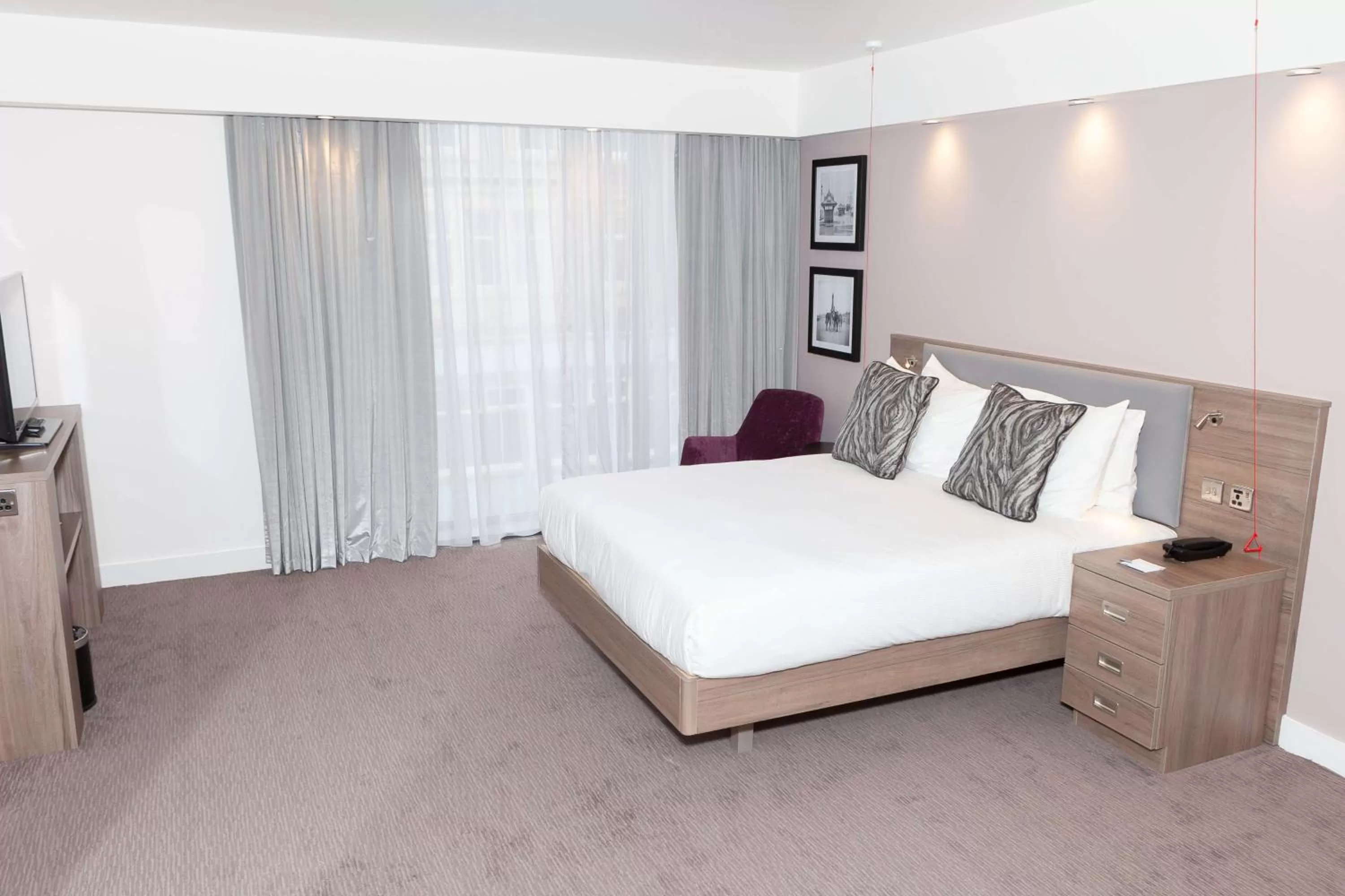 Standard Double Room - Disability Access in Hampton By Hilton Blackpool
