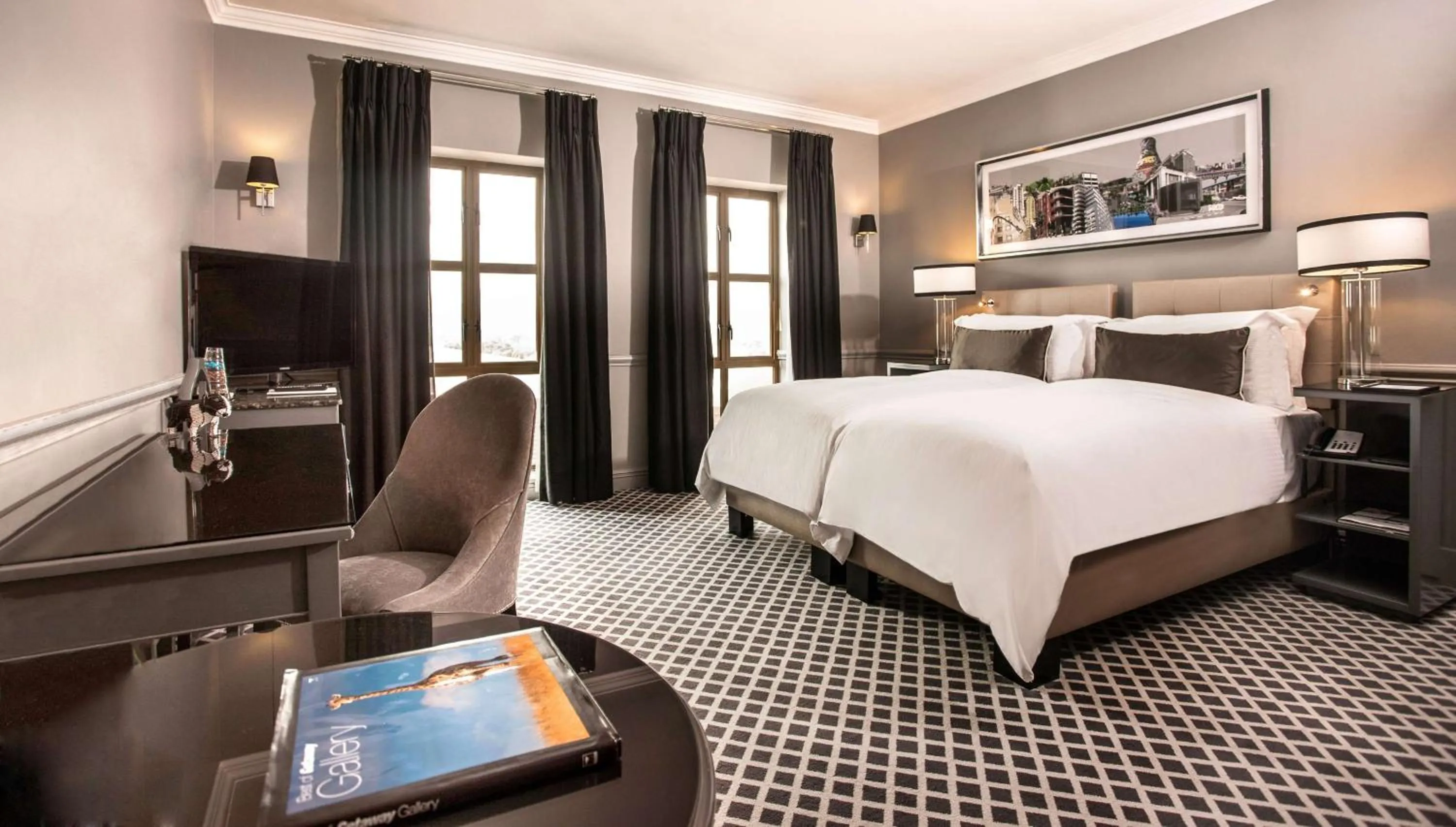 Deluxe Twin Room in 54 on Bath, Johannesburg Rosebank