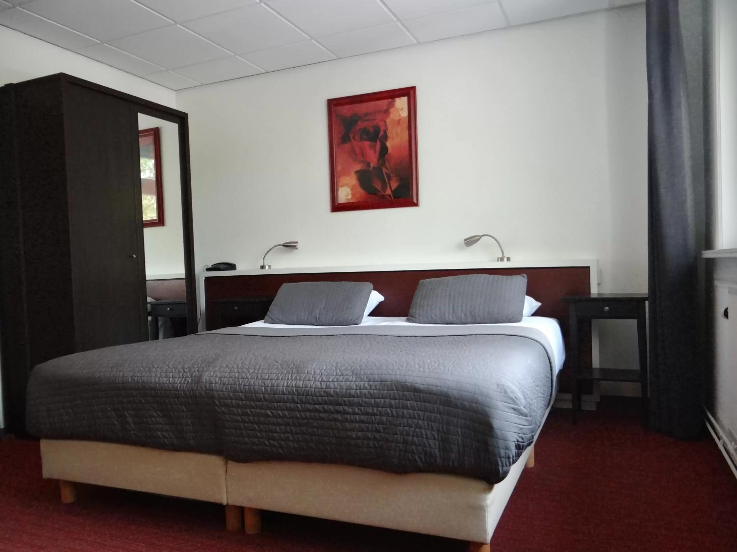 Deluxe Room 2 Single beds in Tulip Inn Heerlen City Centre