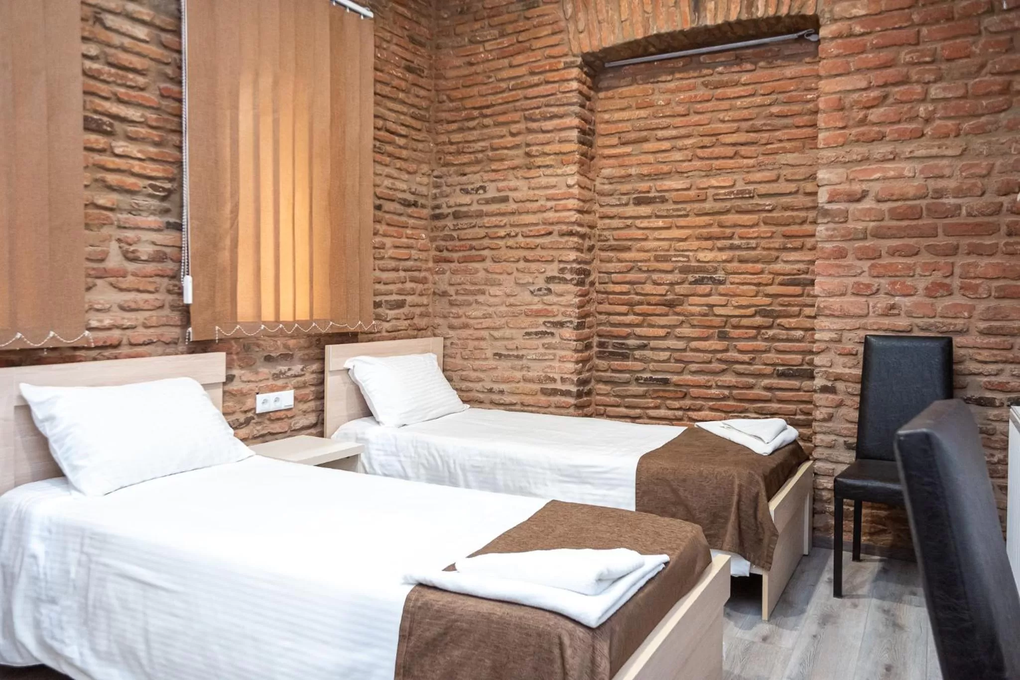 Budget Twin Room in Tiflis Hotel