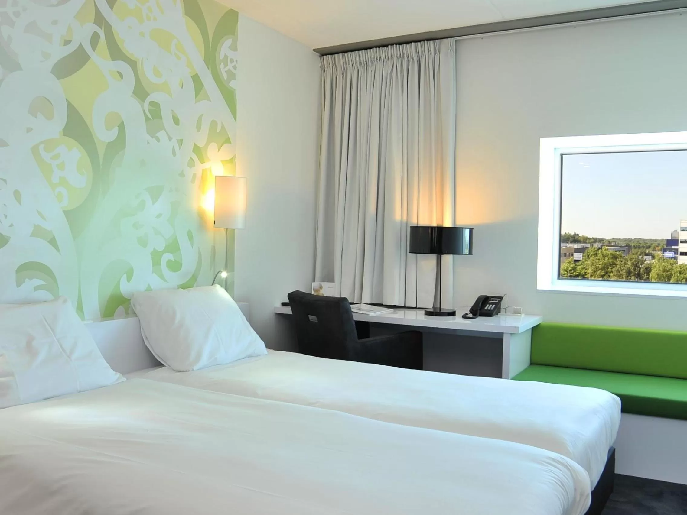 Standard Twin Room in Tulip Inn Eindhoven Airport