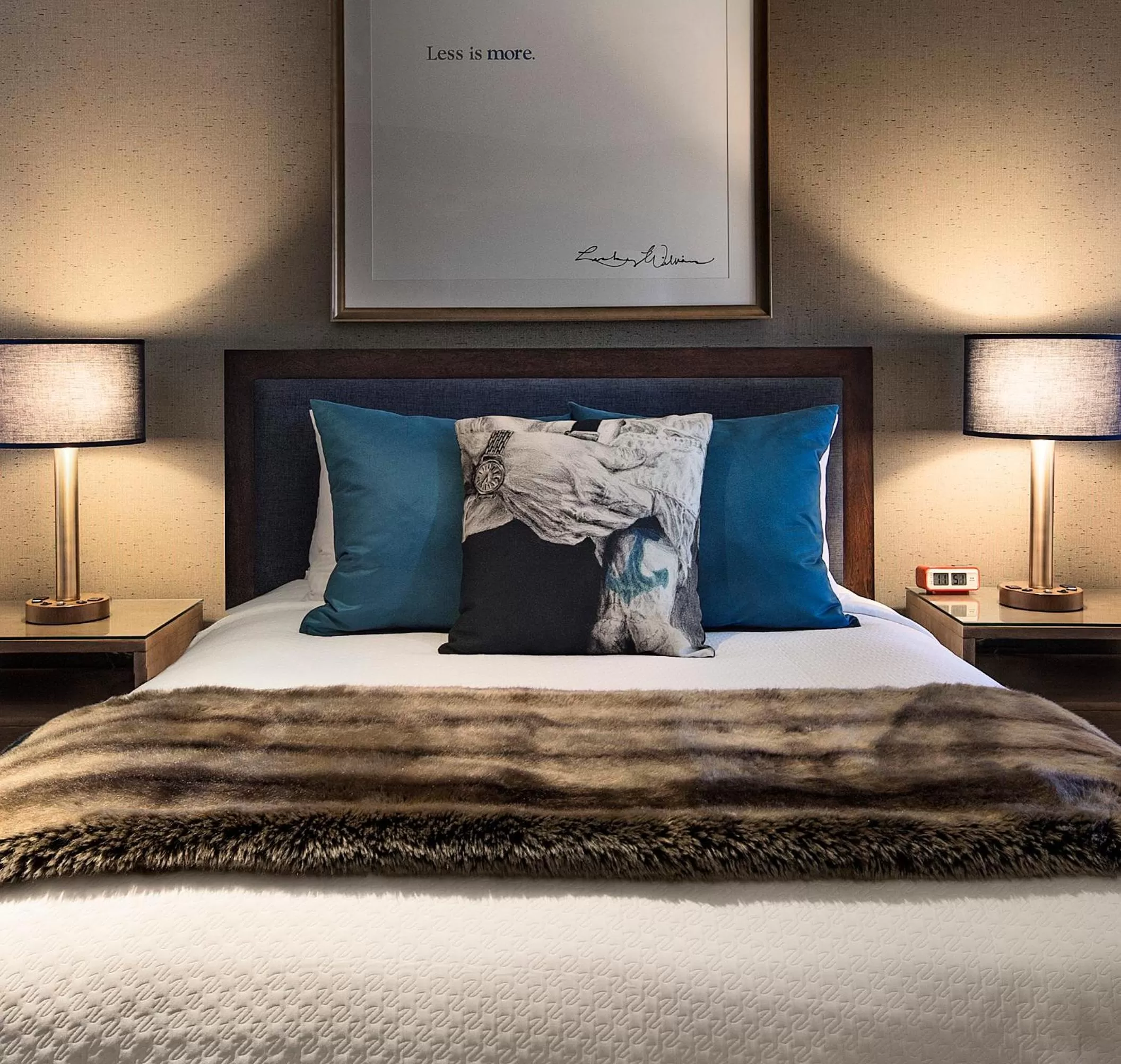 Queen Room with Two Queen Beds with Courtyard View in Hotel Hermosa