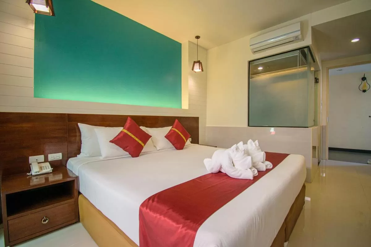Deluxe Pool Access Room King Bed in Kiang Haad Beach Hua Hin
