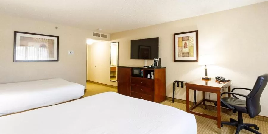 Deluxe Queen Room with Two Queen Beds in Maverick Hotel and Casino by Red Lion Hotels