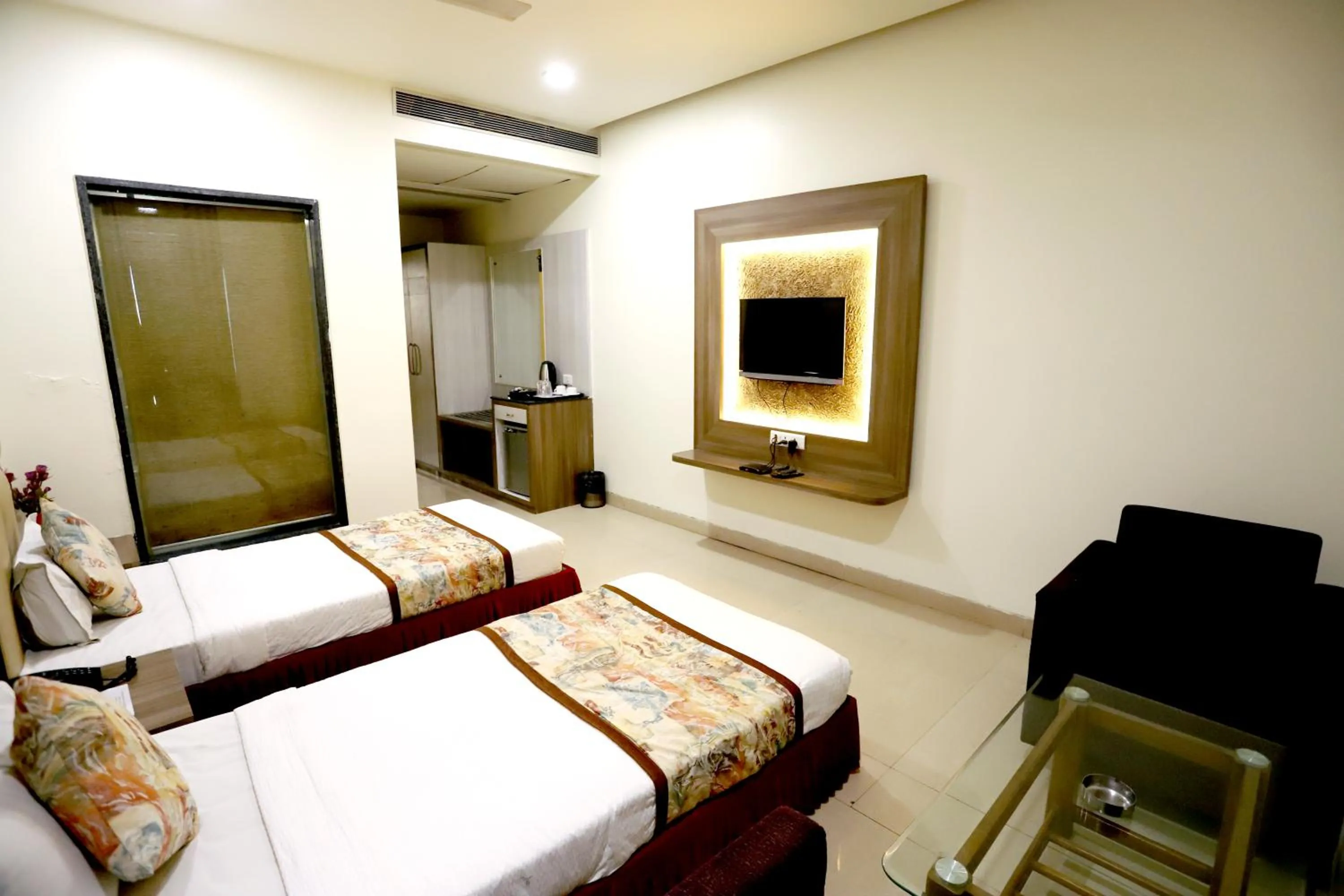 Double or Twin Room - single occupancy in HOTEL BLUE PEARL