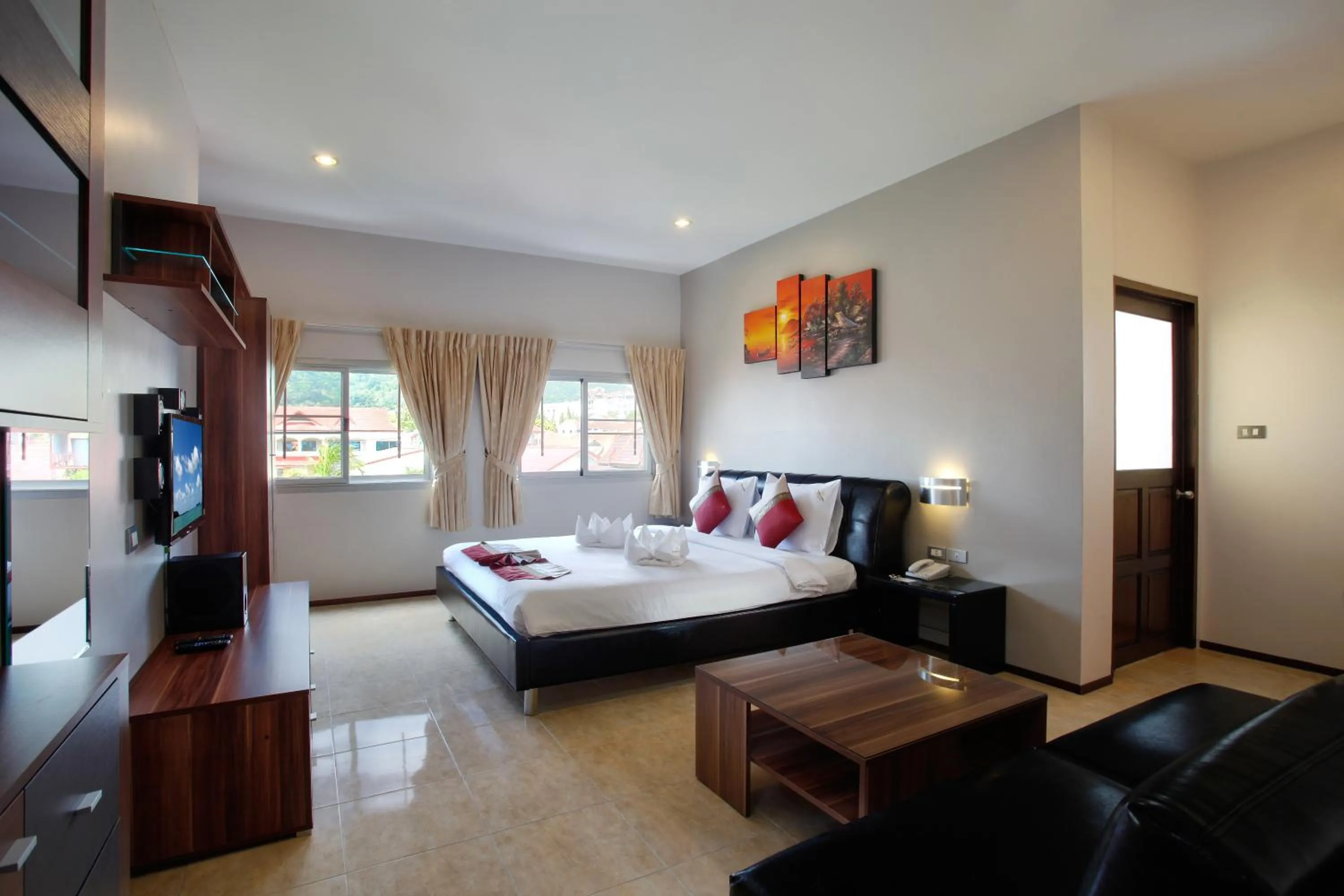 Deluxe Double Room in U Sabai Living Hotel