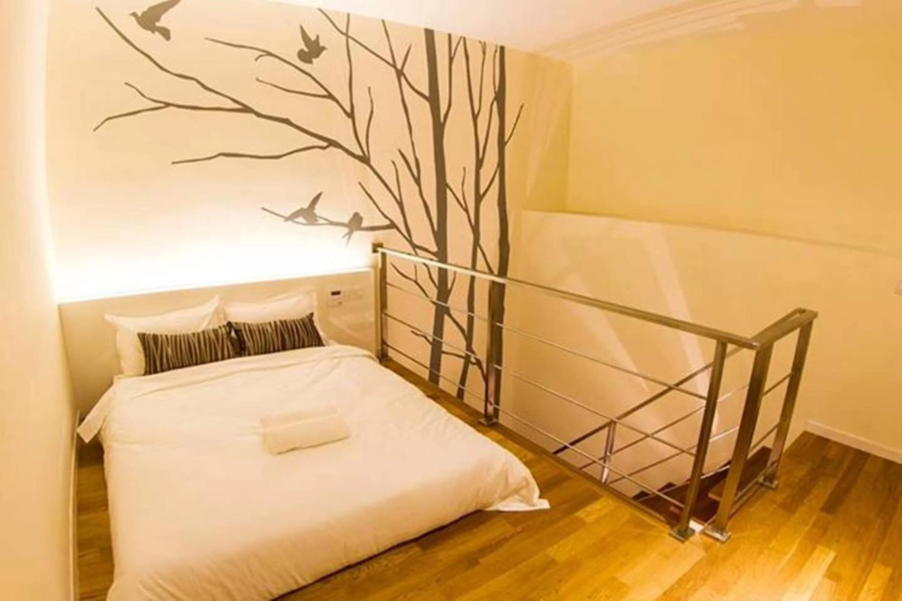 Deluxe Suite in Mood Hotel