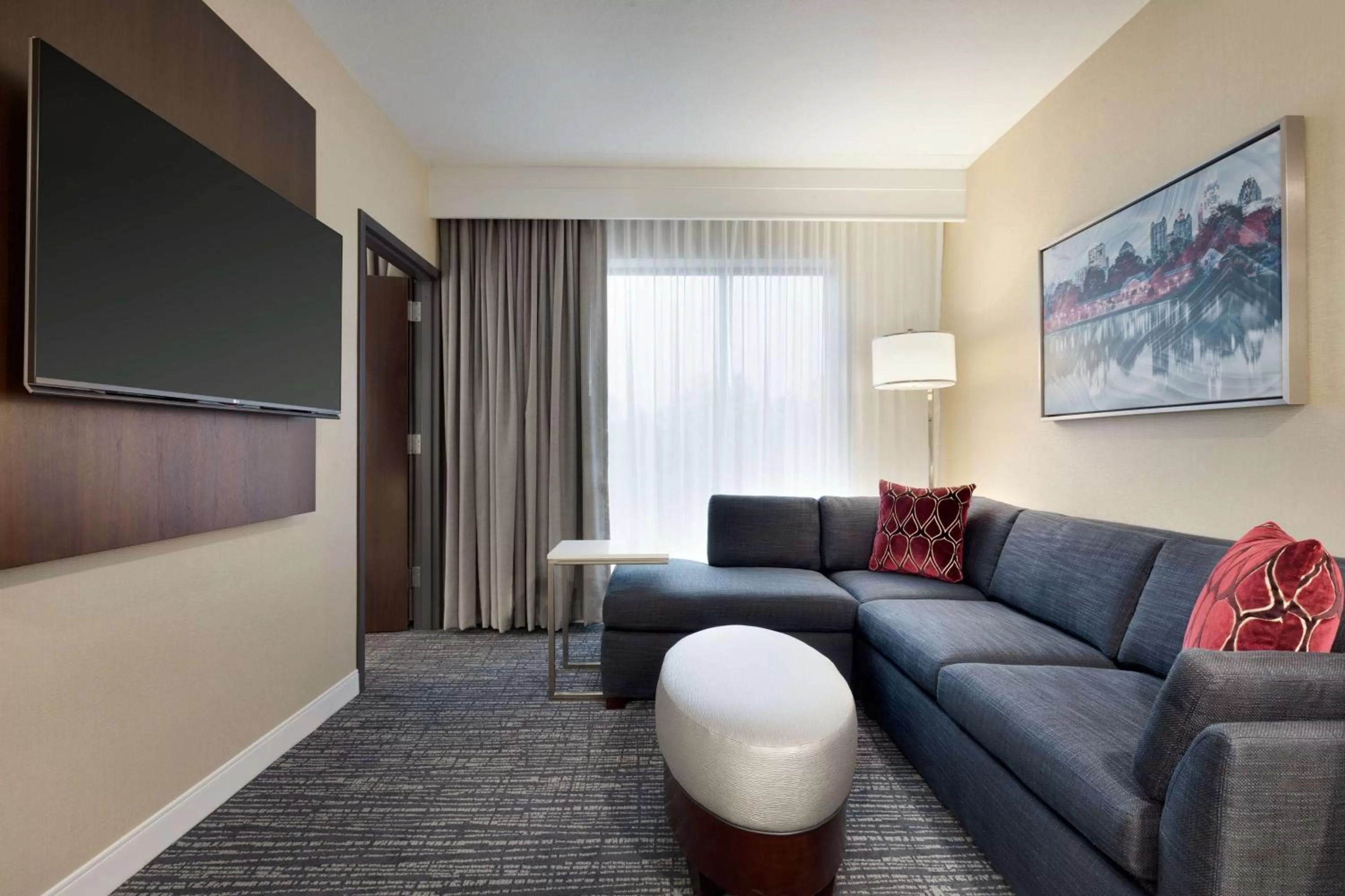 One-Bedroom King Suite in Embassy Suites by Hilton Atlanta NE Gwinnett Sugarloaf