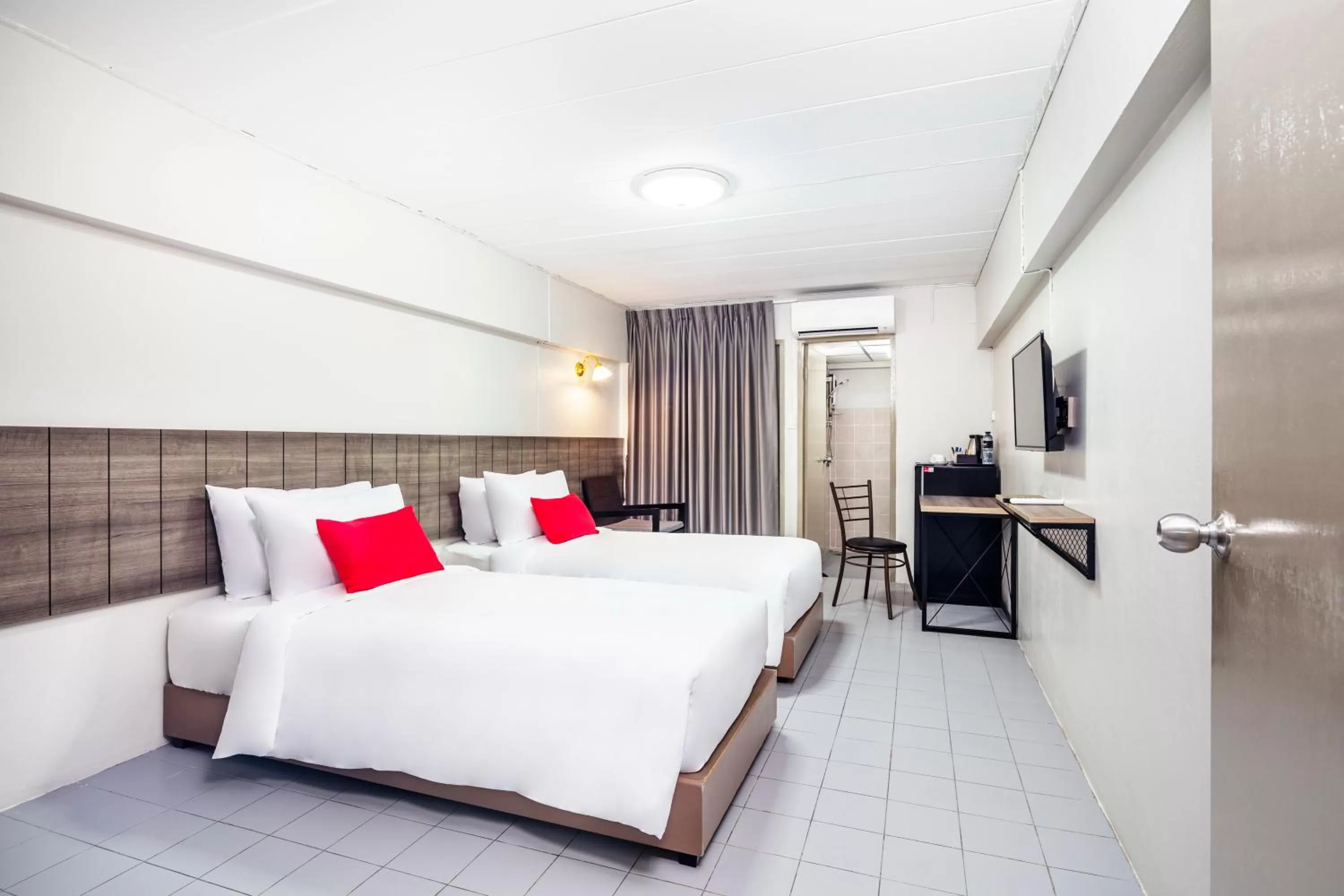Standard Twin Room in Livotel Express Hotel Ramkhamhaeng 50 Bangkok - No Parking