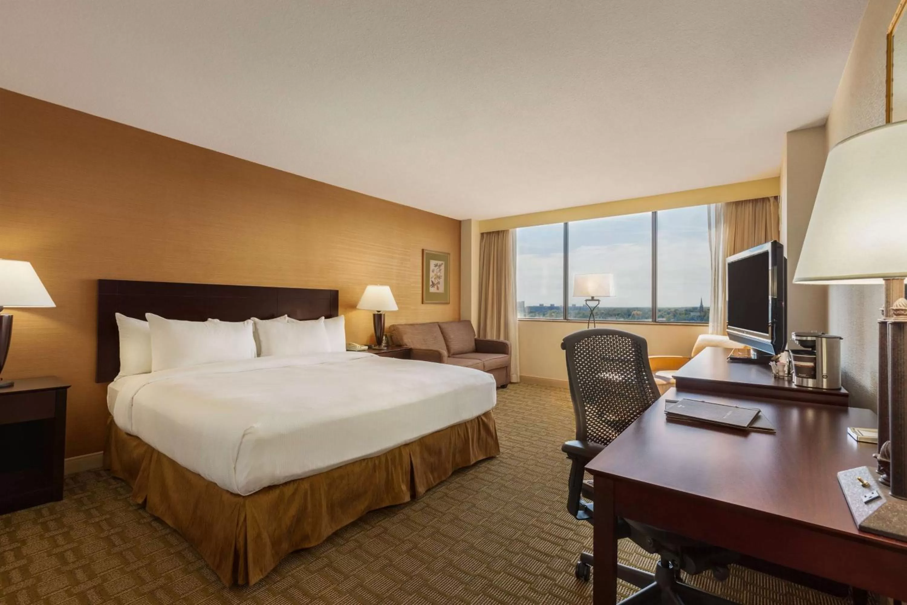 King Room with City View in Hilton Fort Wayne at the Grand Wayne Convention Center