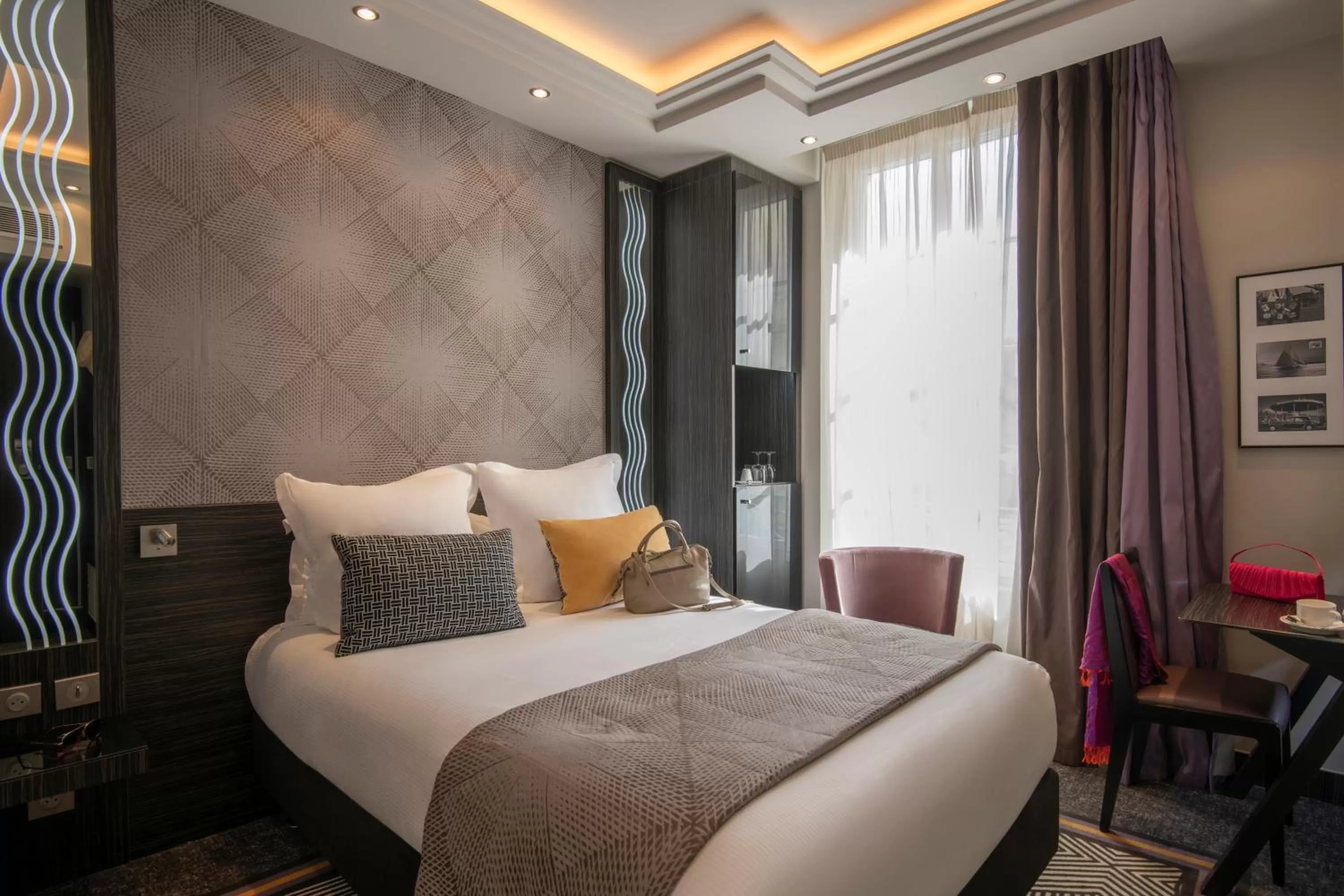 Superior Double Room with City View in BW Premier Collection Mondial