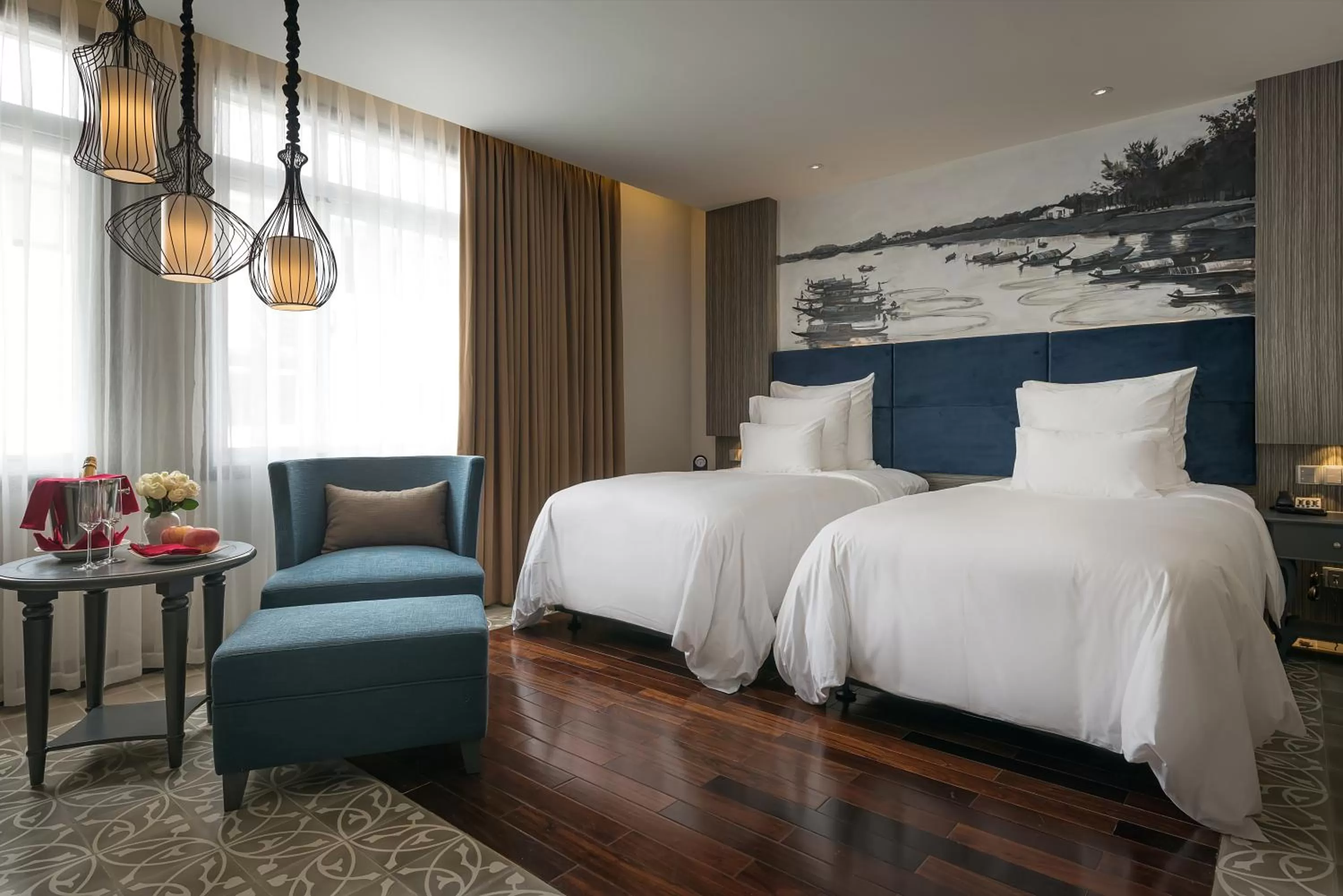 Trend Suite with 2 Single beds in Paradise Suites Hotel