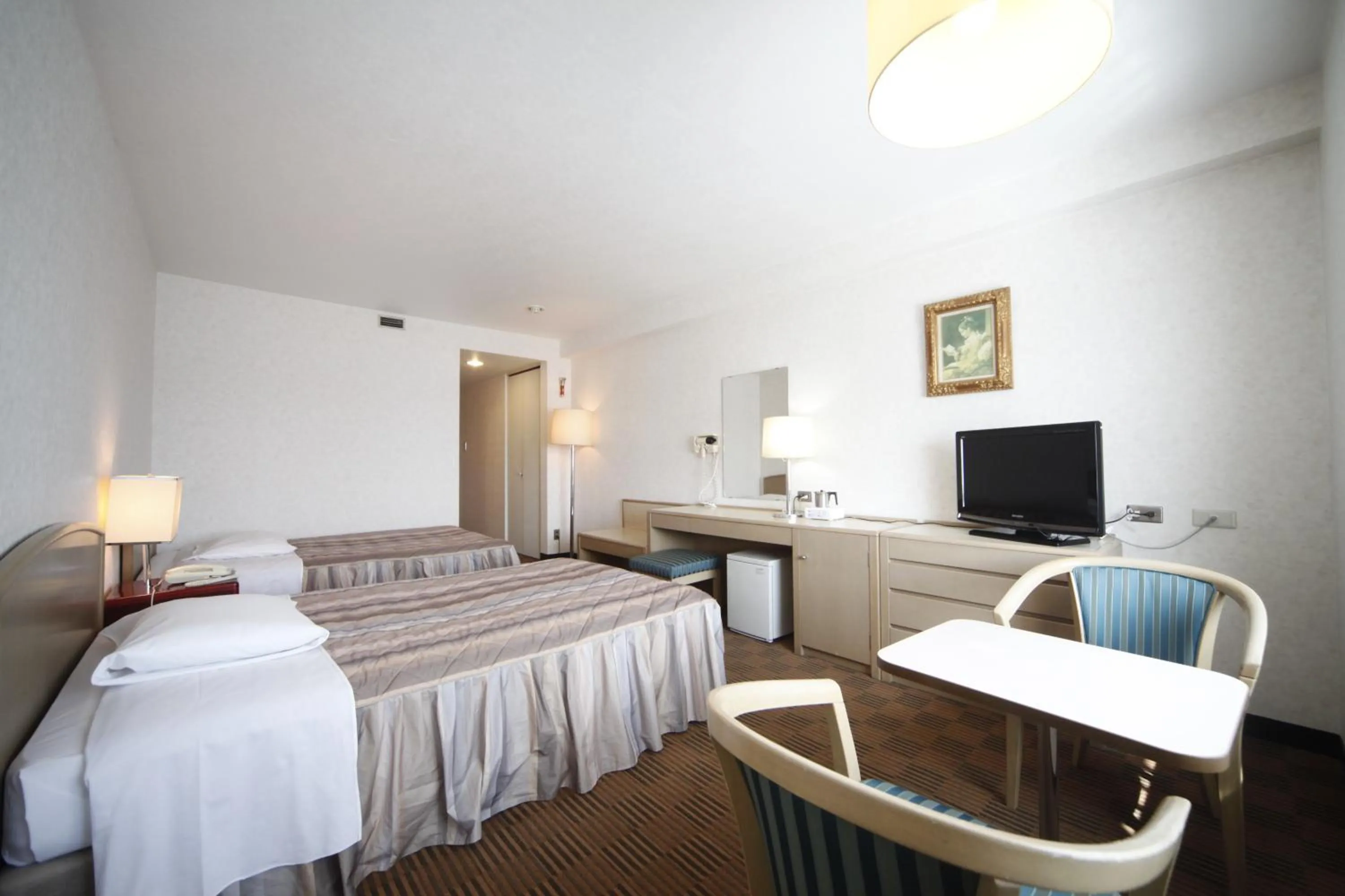 Twin Room - Non-Smoking in Narita Airport Rest House