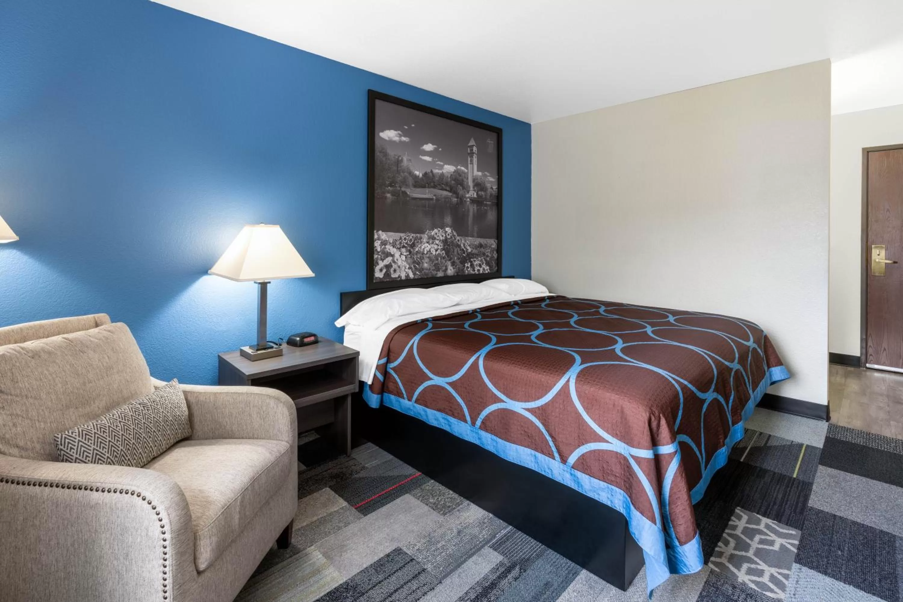 King Room - Non-Smoking in Super 8 by Wyndham Spokane Valley