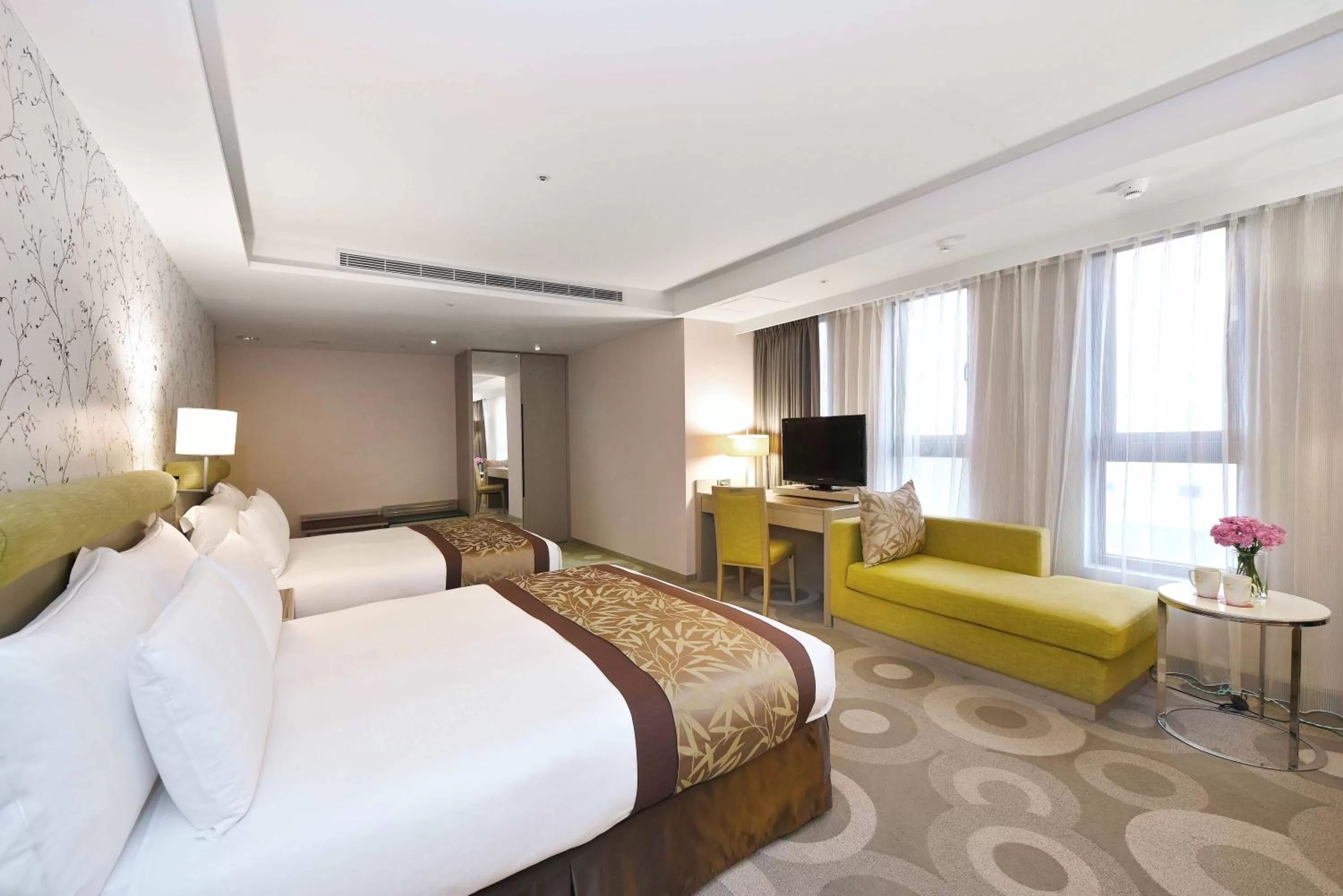 Deluxe Family Suite in Fullon Hotel Kaohsiung