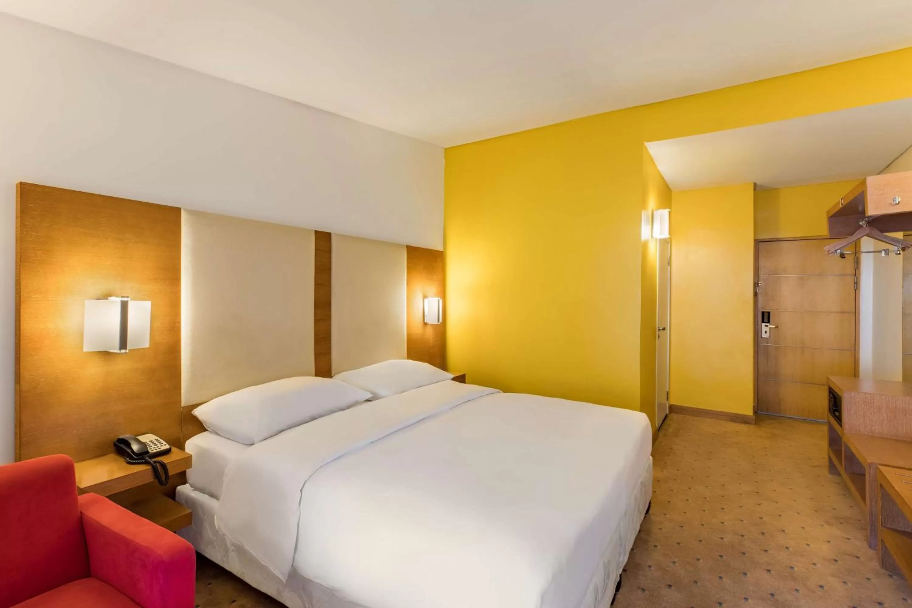 Standard Room with Balcony and Pool View in Park Inn by Radisson Abeokuta