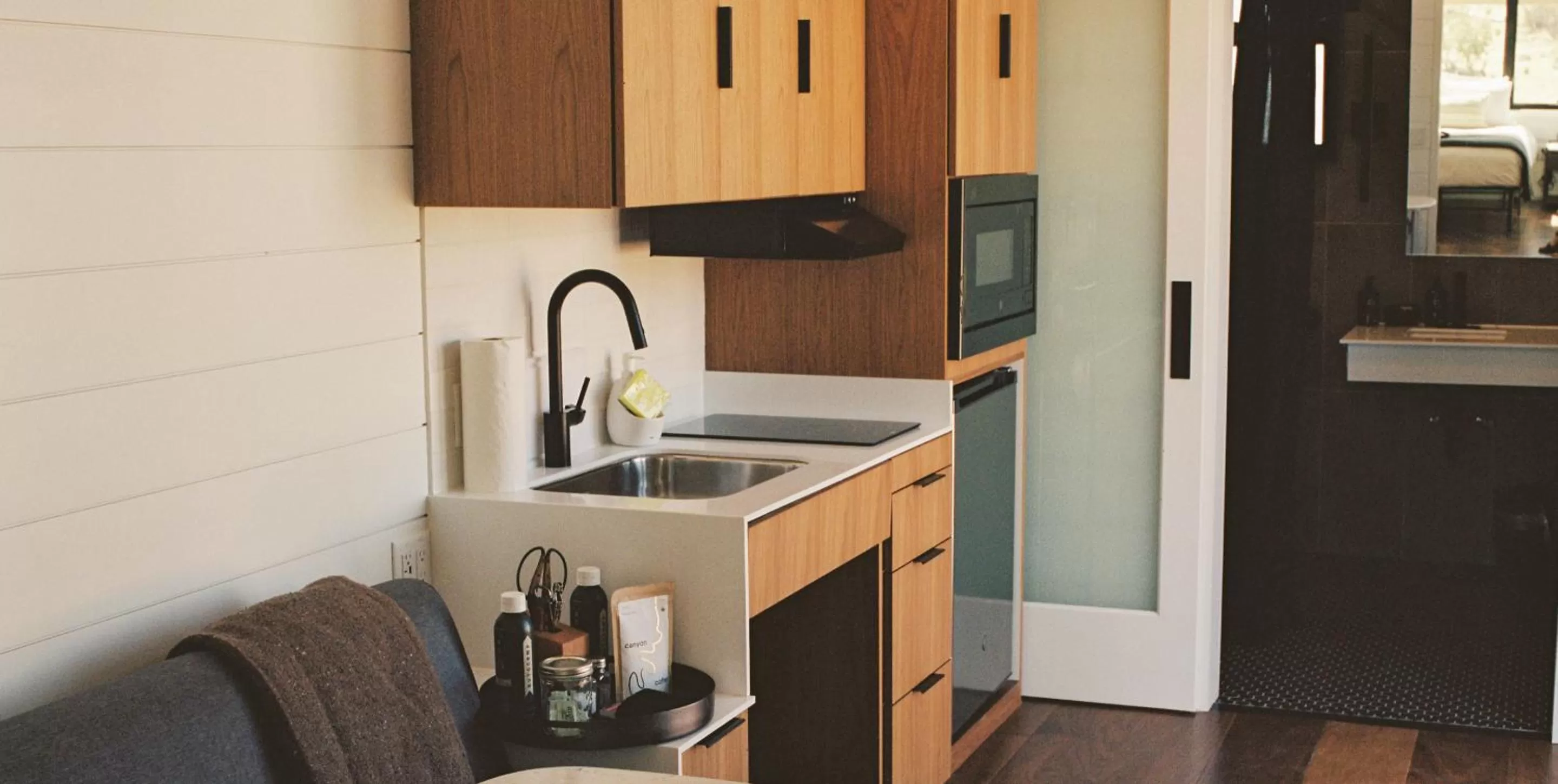 Queen Room - Disability Access in AutoCamp Zion