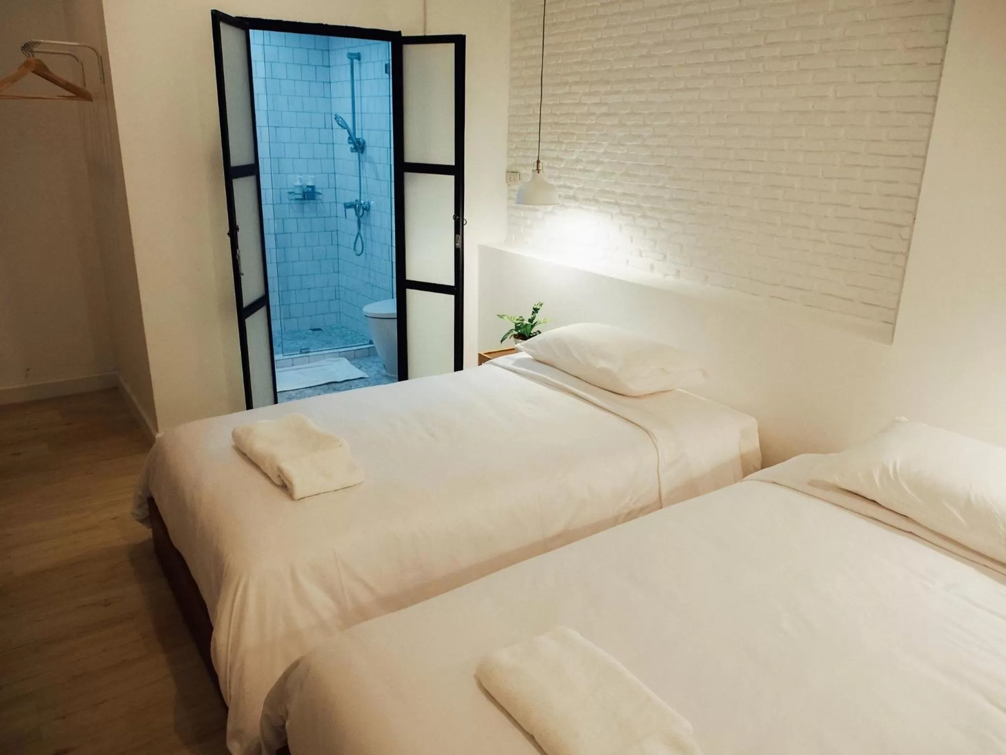  Deluxe twin room (No Window) in Varmtel