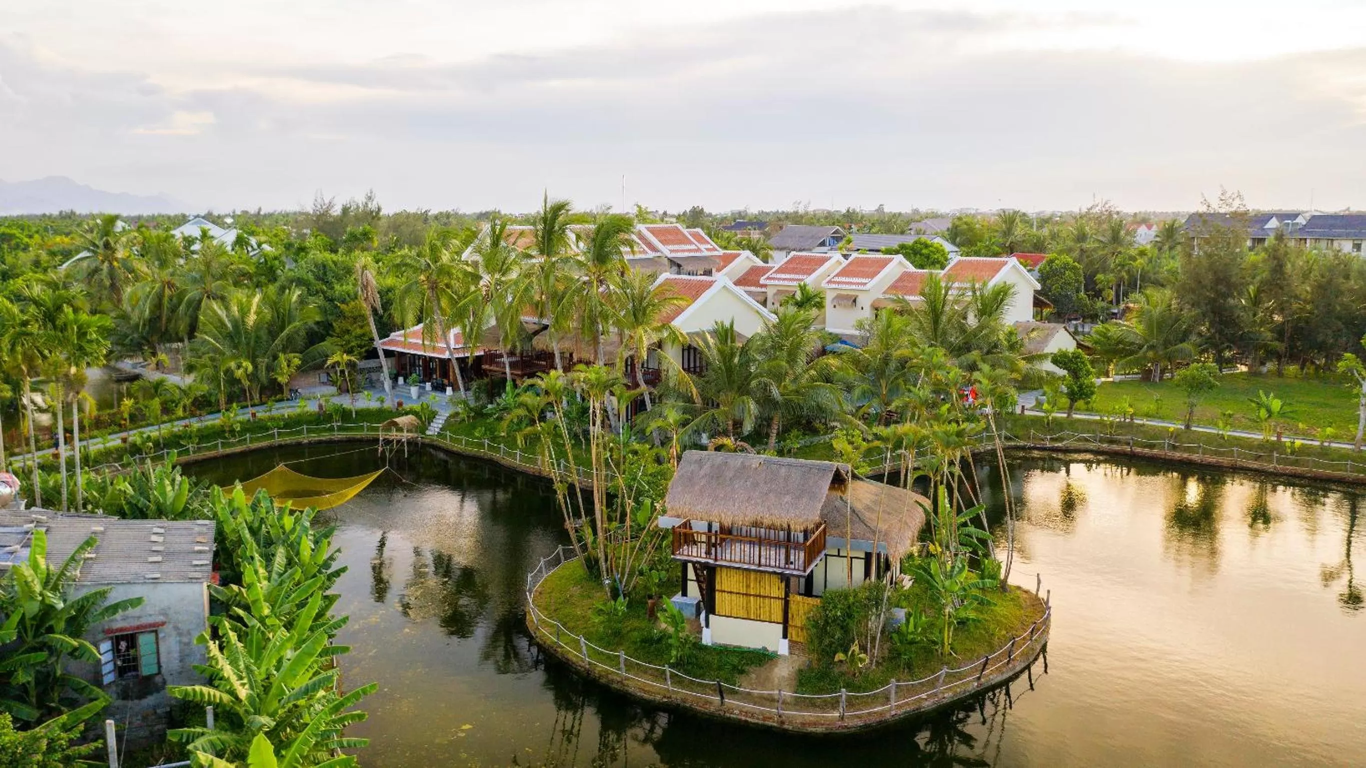 Tropical Oasis Bungalow in Zest Resort & Spa Hoi An