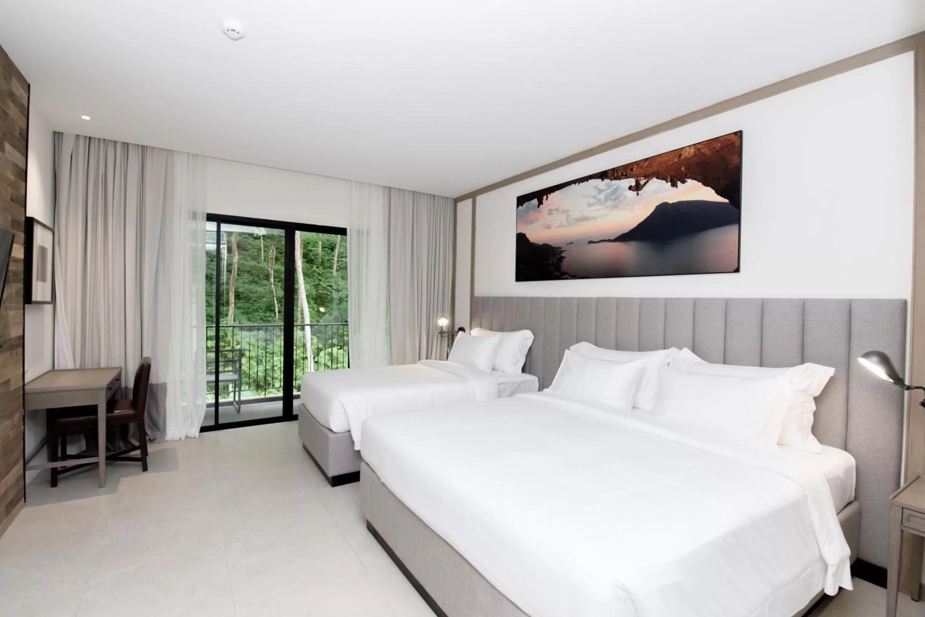 Deluxe Double or Twin Room in Sugar Marina Hotel CLIFFHANGER Aonang