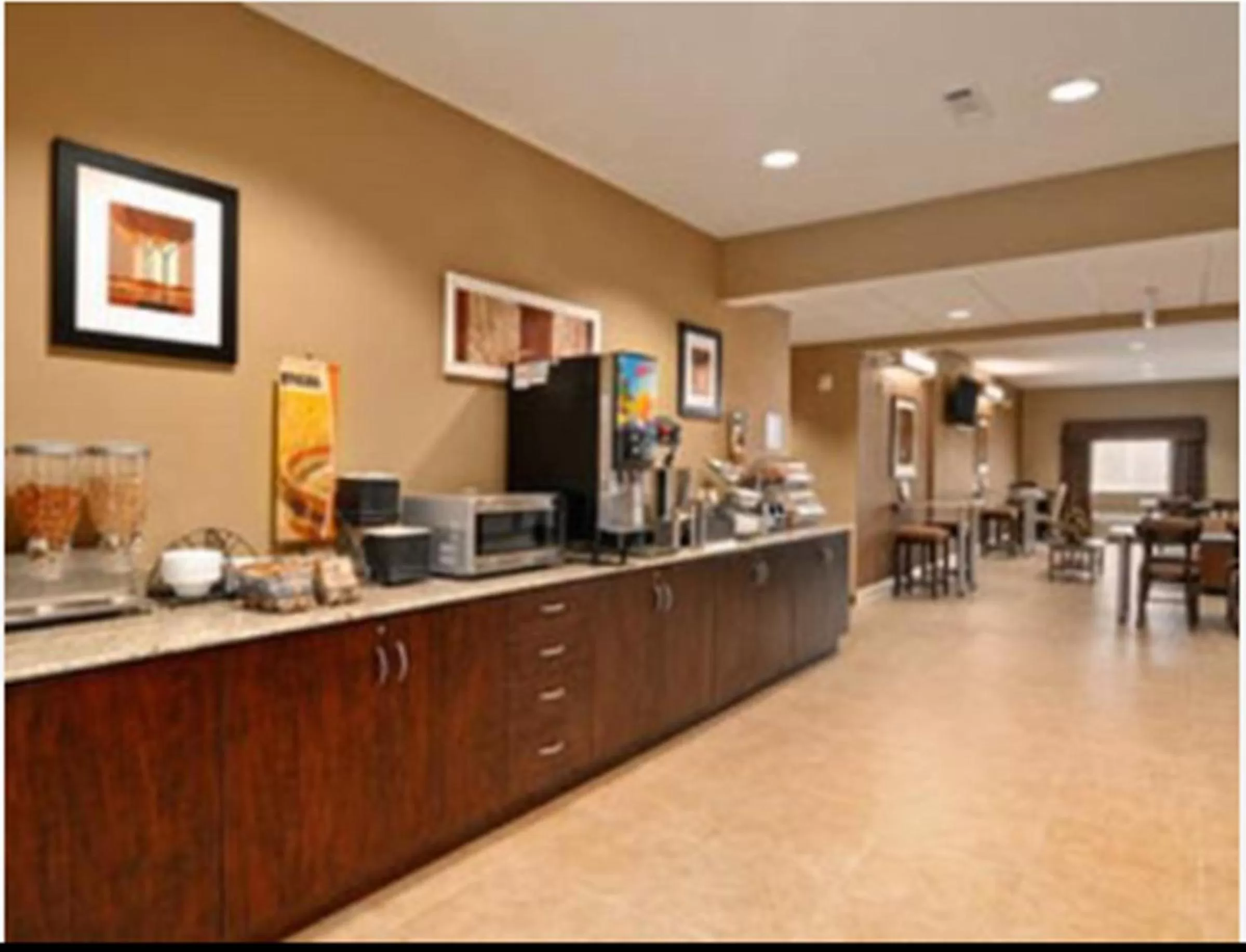 Queen Suite - Non-Smoking in Microtel Inn & Suites by Wyndham Ozark