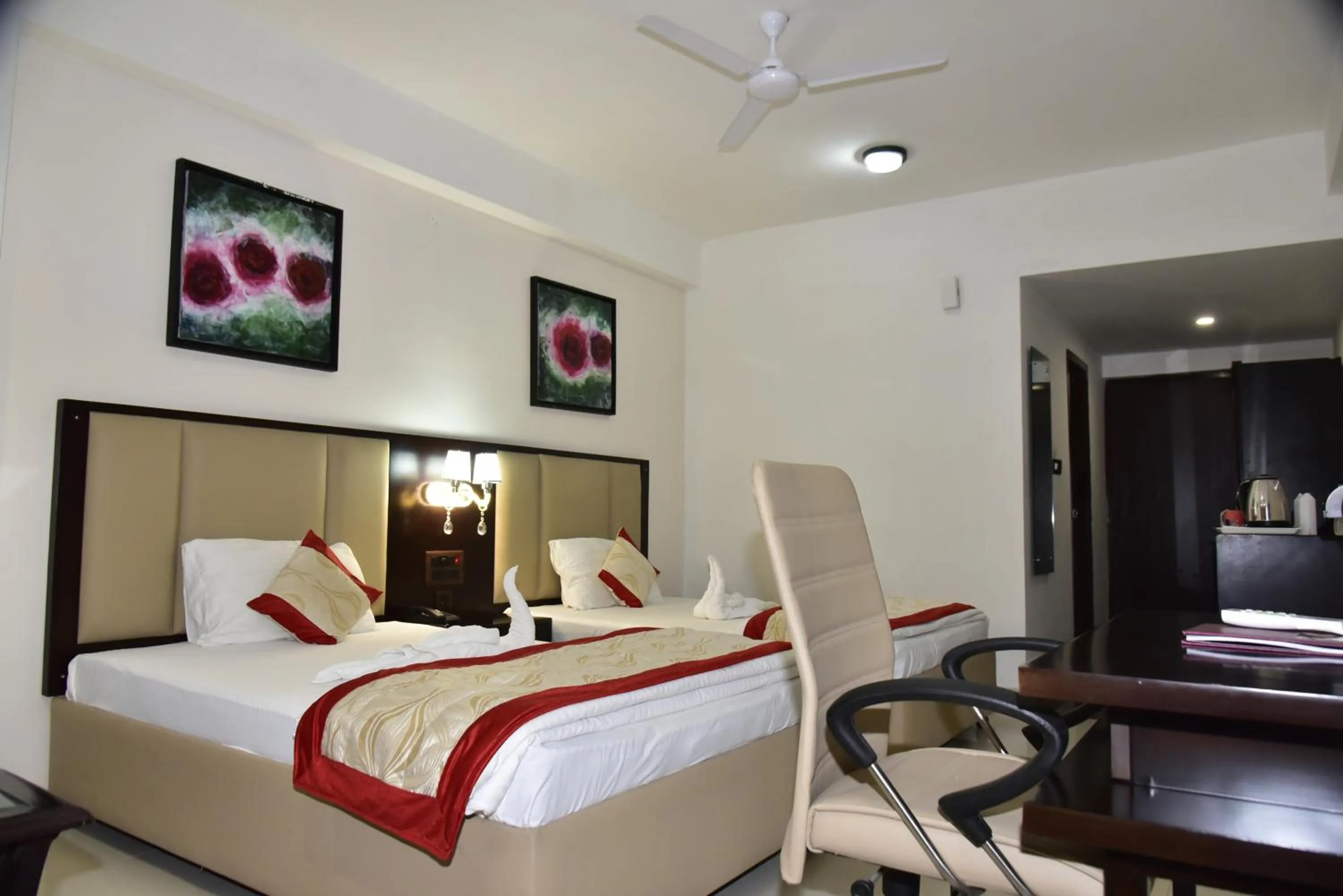 Deluxe Double Room in Maya Heritage