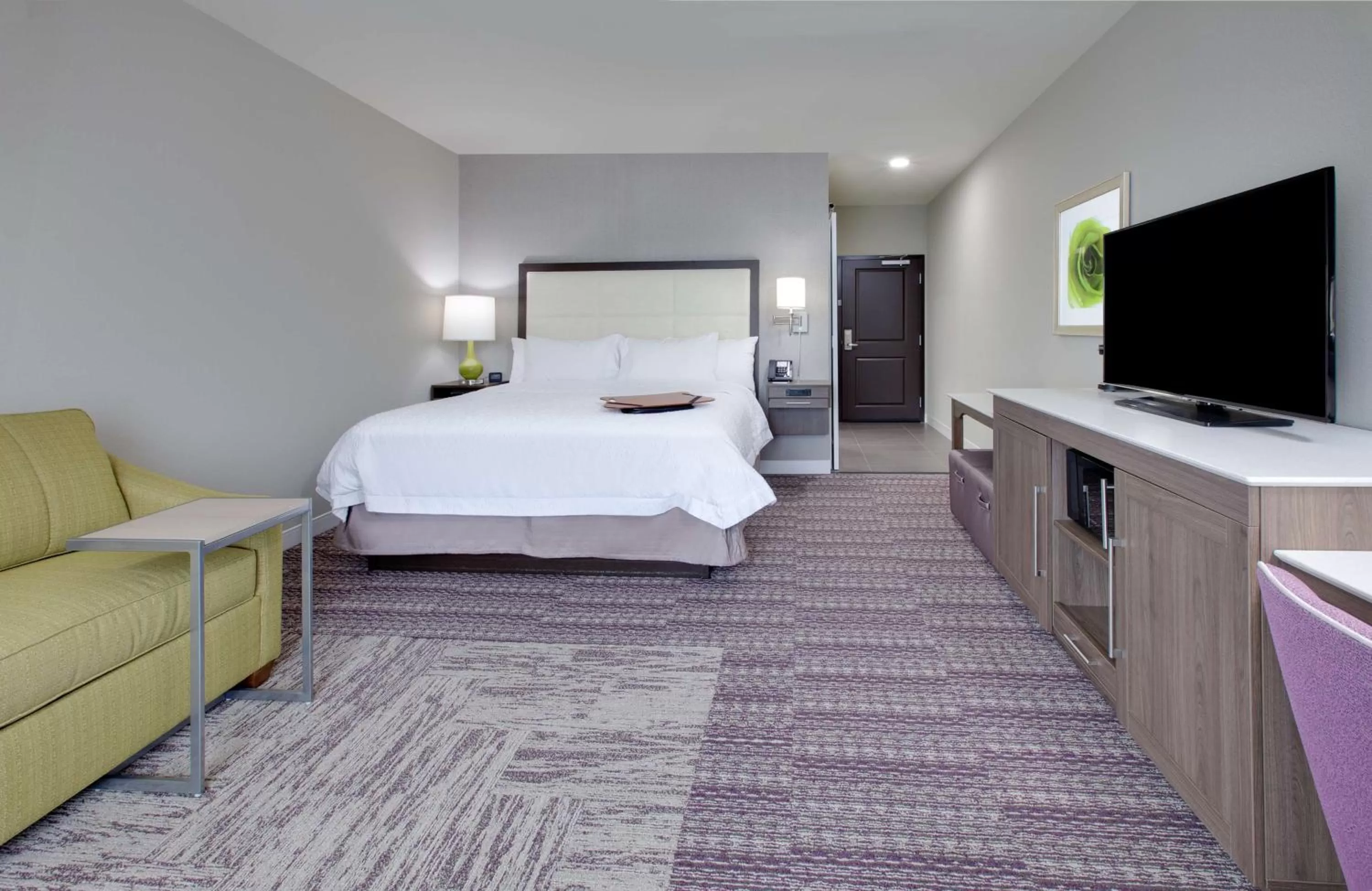 King Studio Suite with Sofa Bed - Hearing Access/Non-Smoking in Hampton Inn & Suites Tyler-South