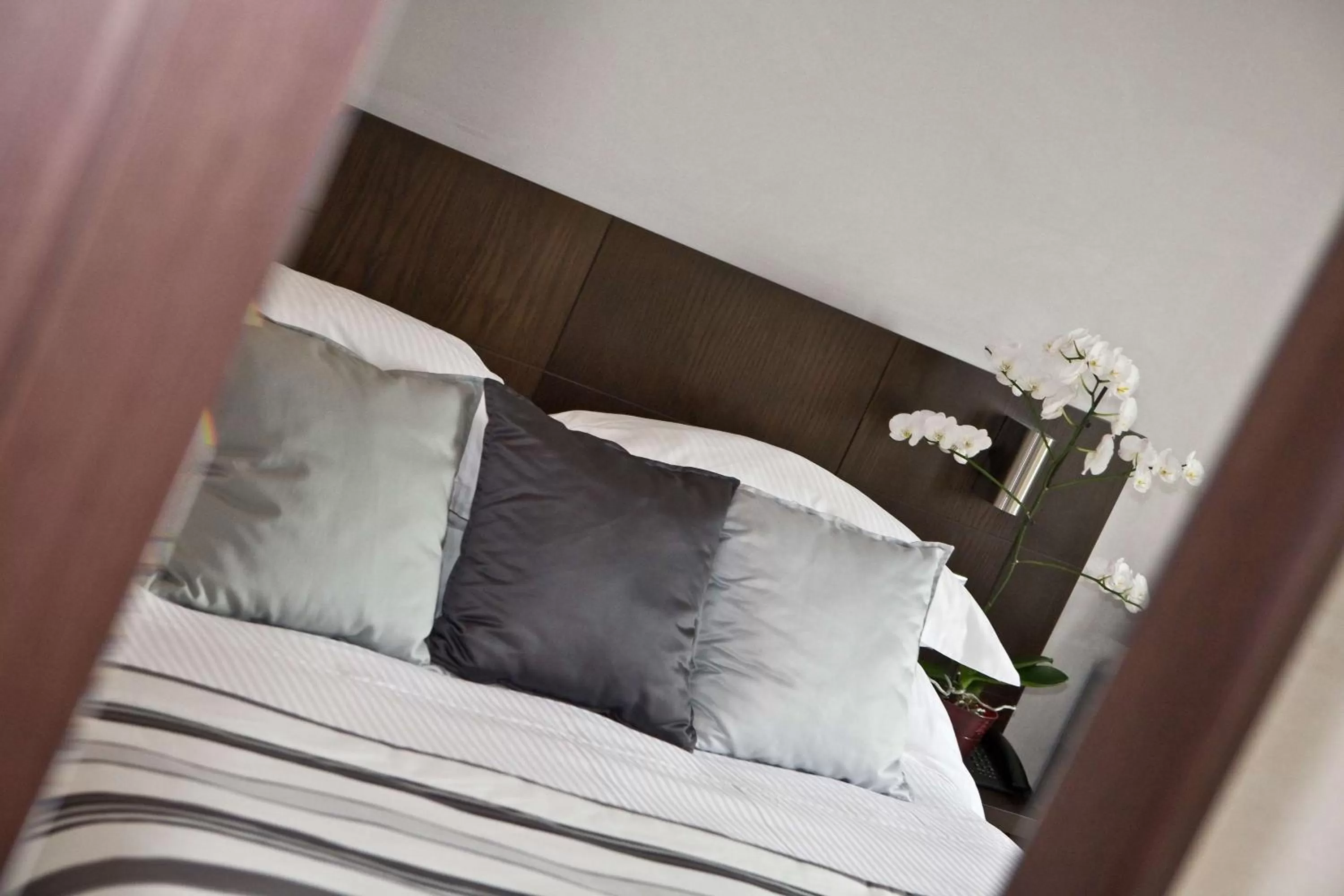 Standard Queen Room in Best Western Plus Hotel des Francs