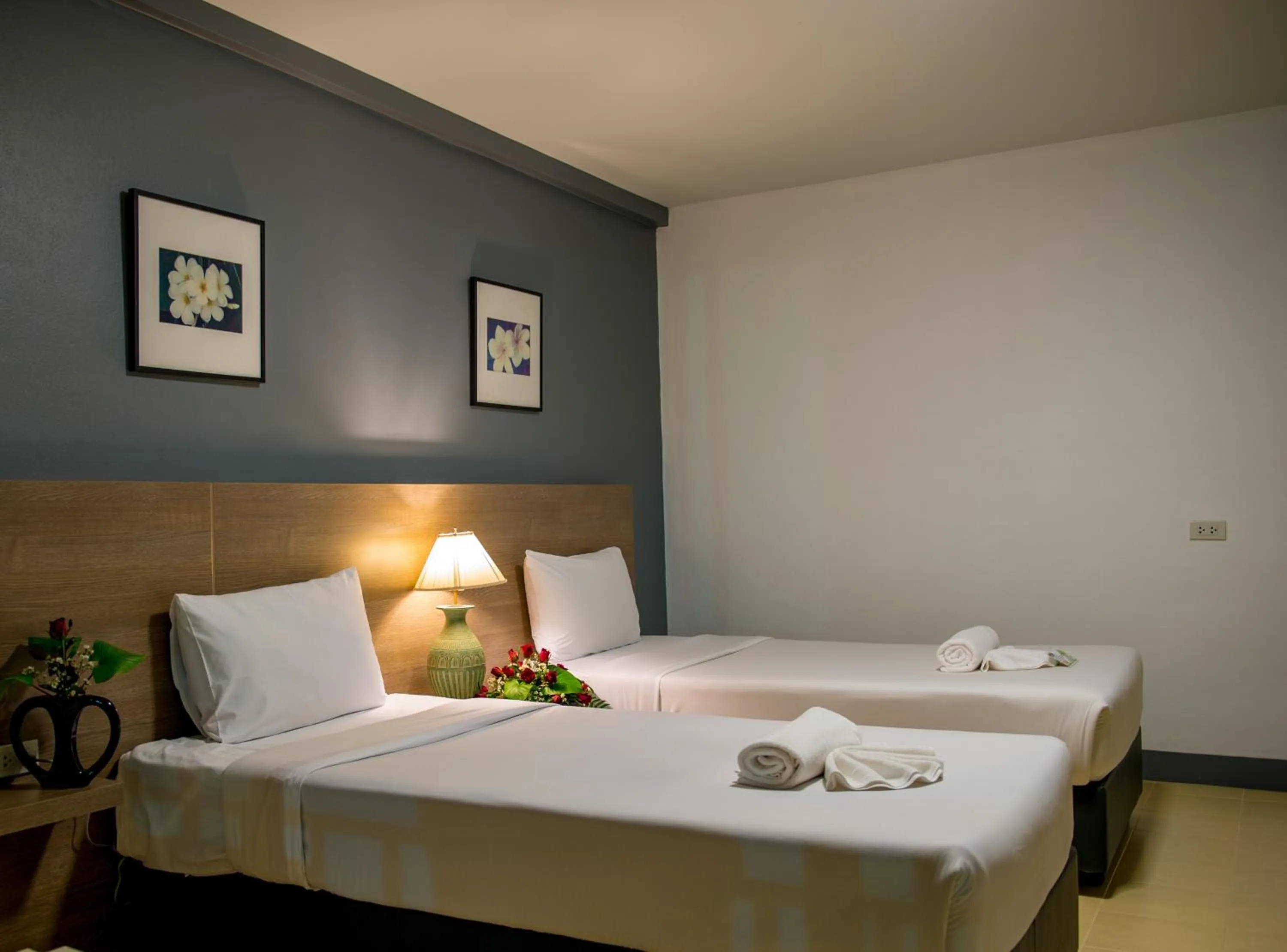 Standard Twin Room with Balcony in Z-Talay House