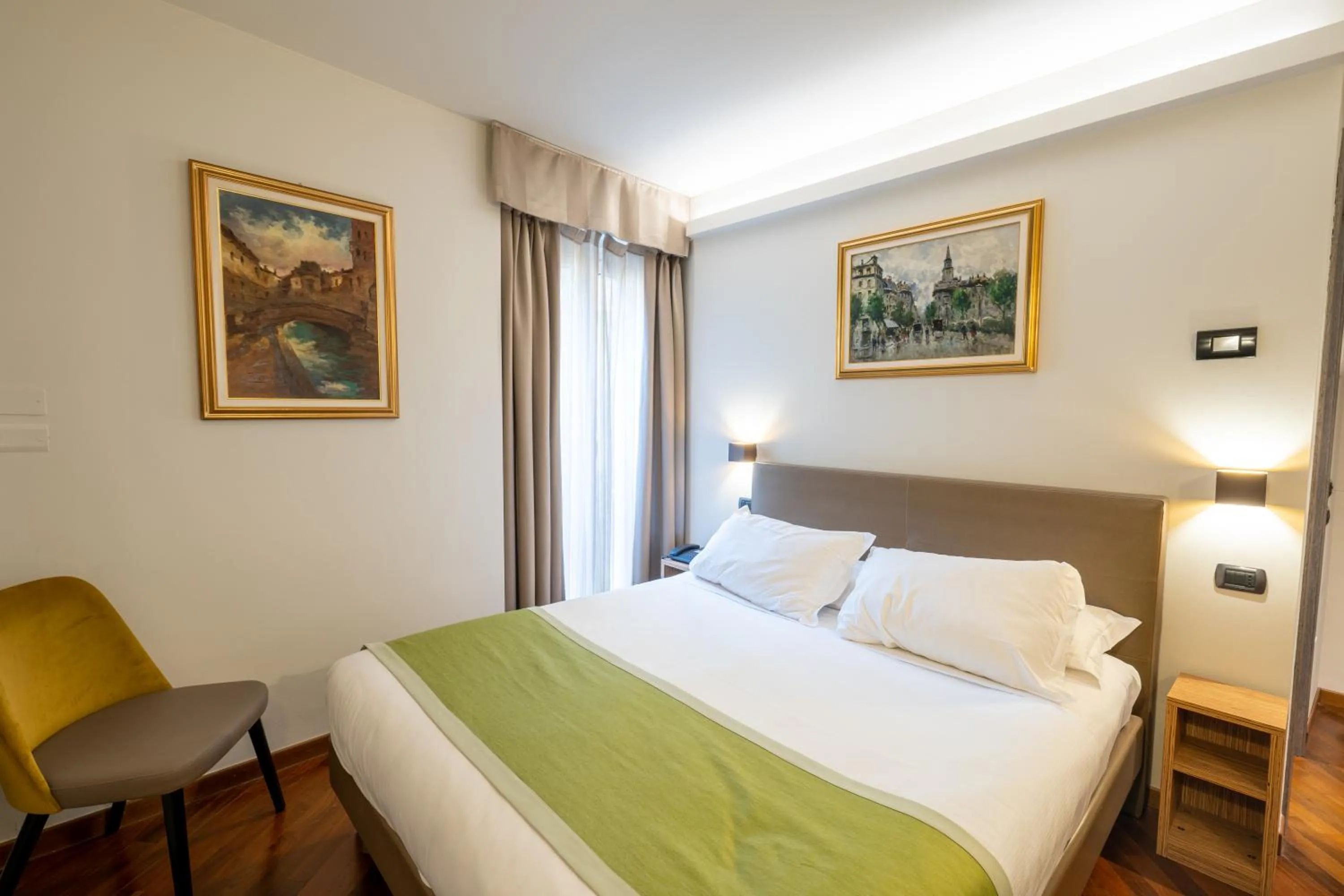 Economy Double Room in Hotel Regina