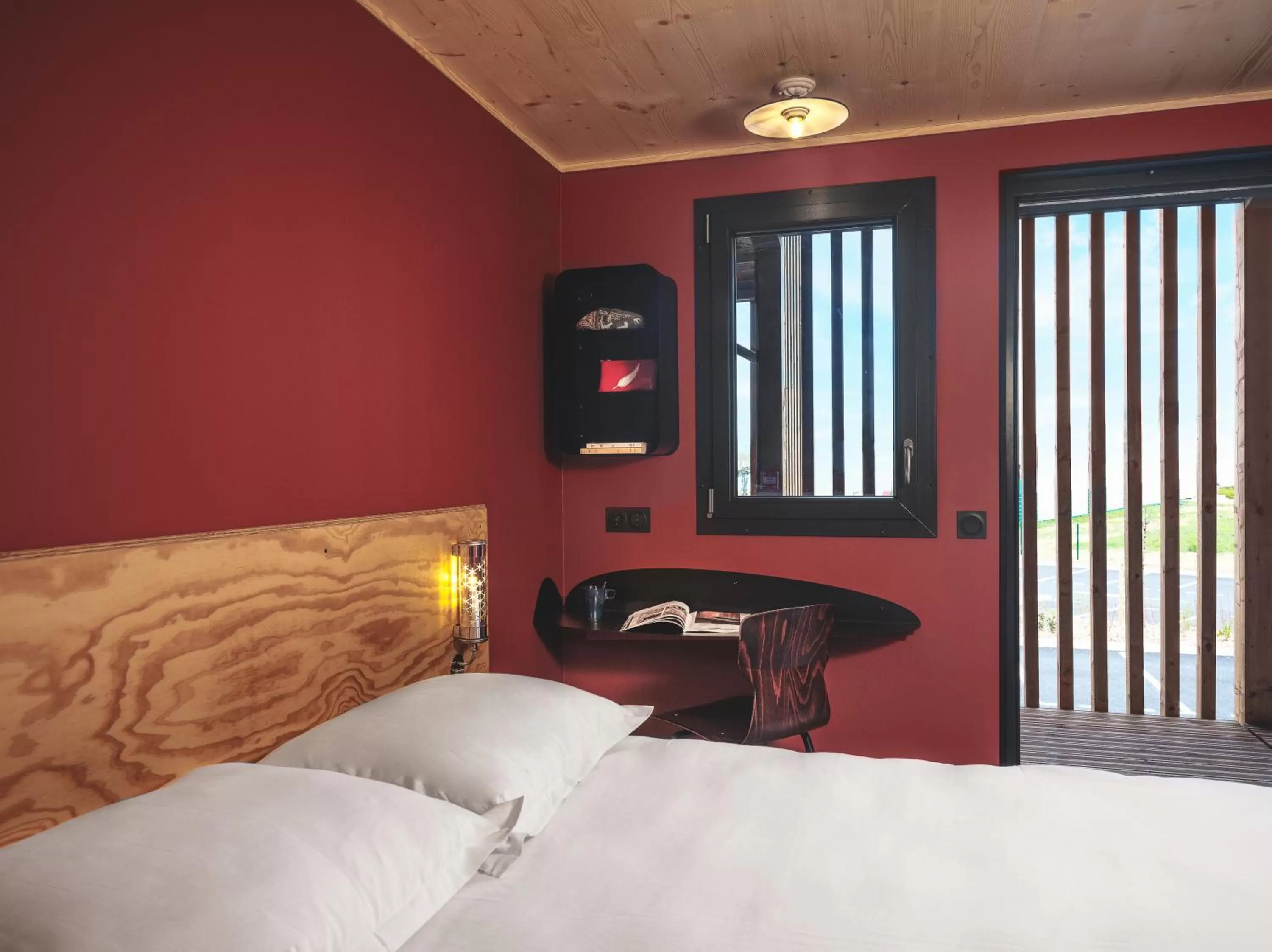 Double Room in Eklo Hotels Toulouse Cartoucherie Zénith