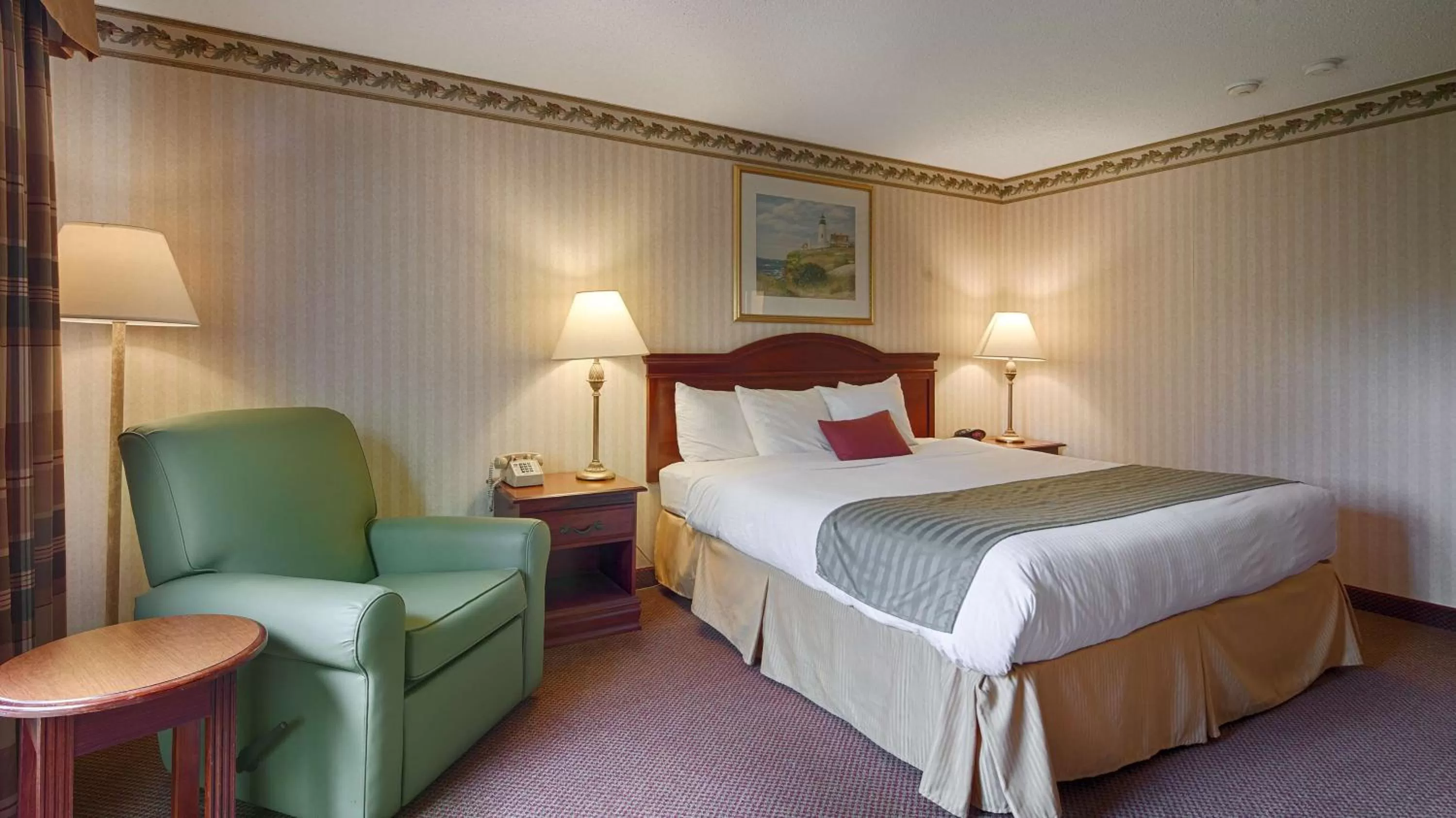 King Room - Non-Smoking in Best Western - Freeport Inn