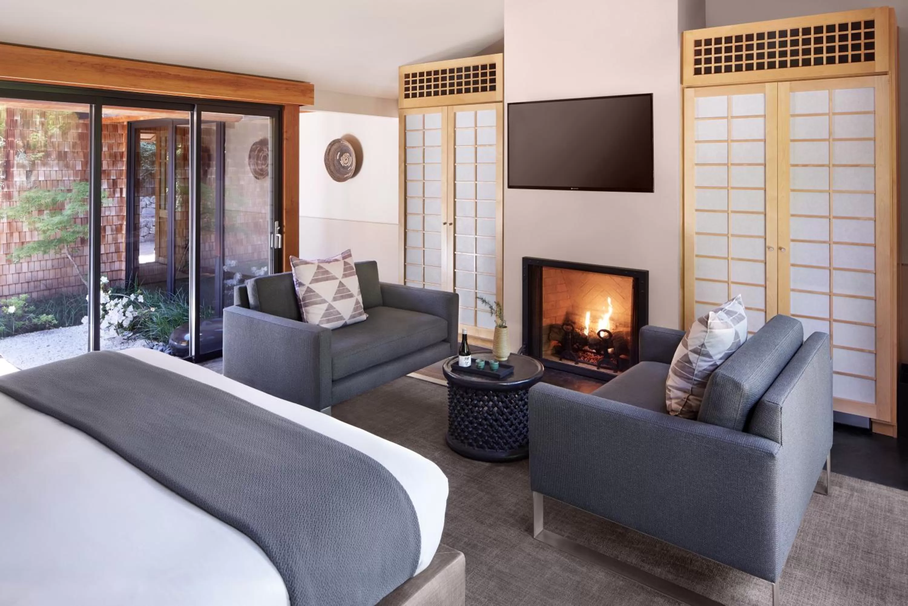 Ryokan Zen Suite Creekside in Gaige House