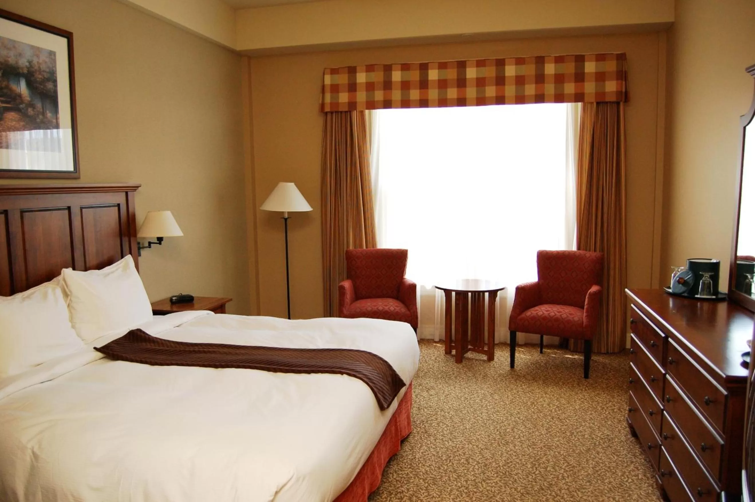 Standard King Room - Non-Smoking  in Calabogie Peaks Hotel, Ascend Hotel Collection