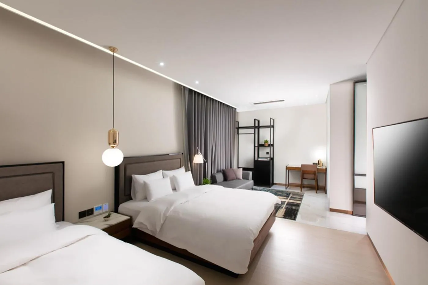 Premier Twin Room with 2 Double Beds in N Bridge Hotel