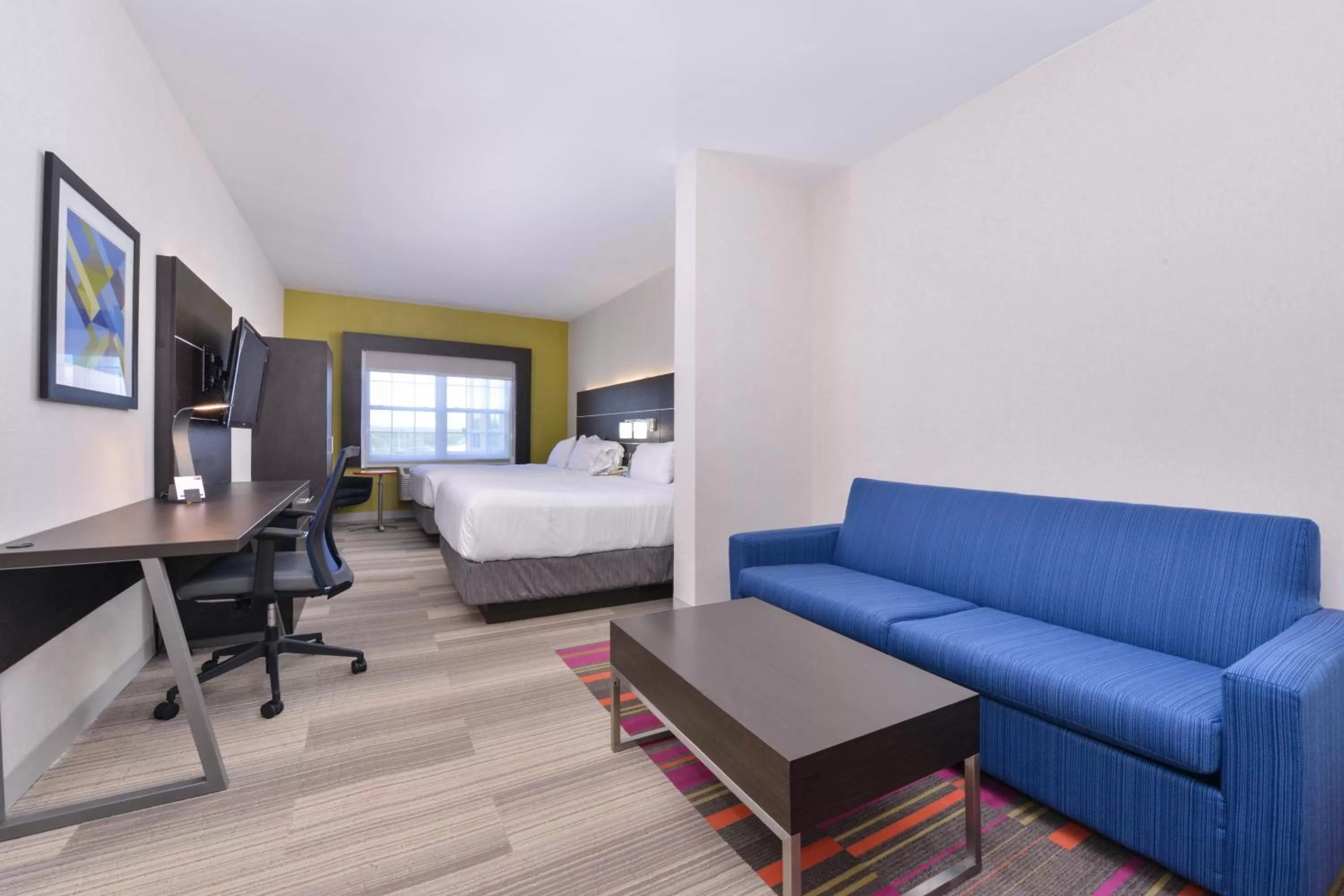 Room with Two Double Beds and Sofa Bed - Non-Smoking in Holiday Inn Express Mystic by IHG